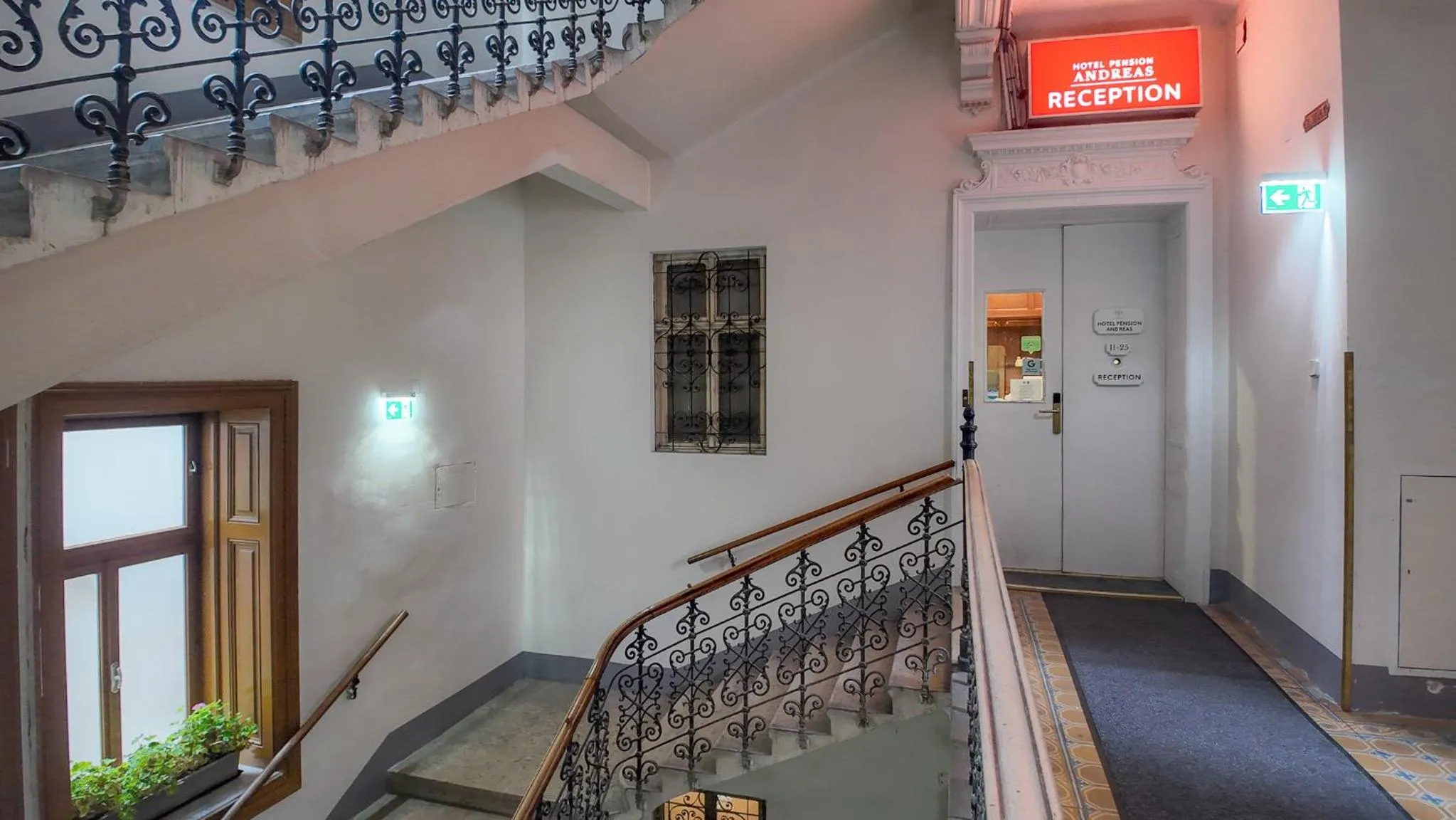 Facade/entrance in HPA Hotel Andreas