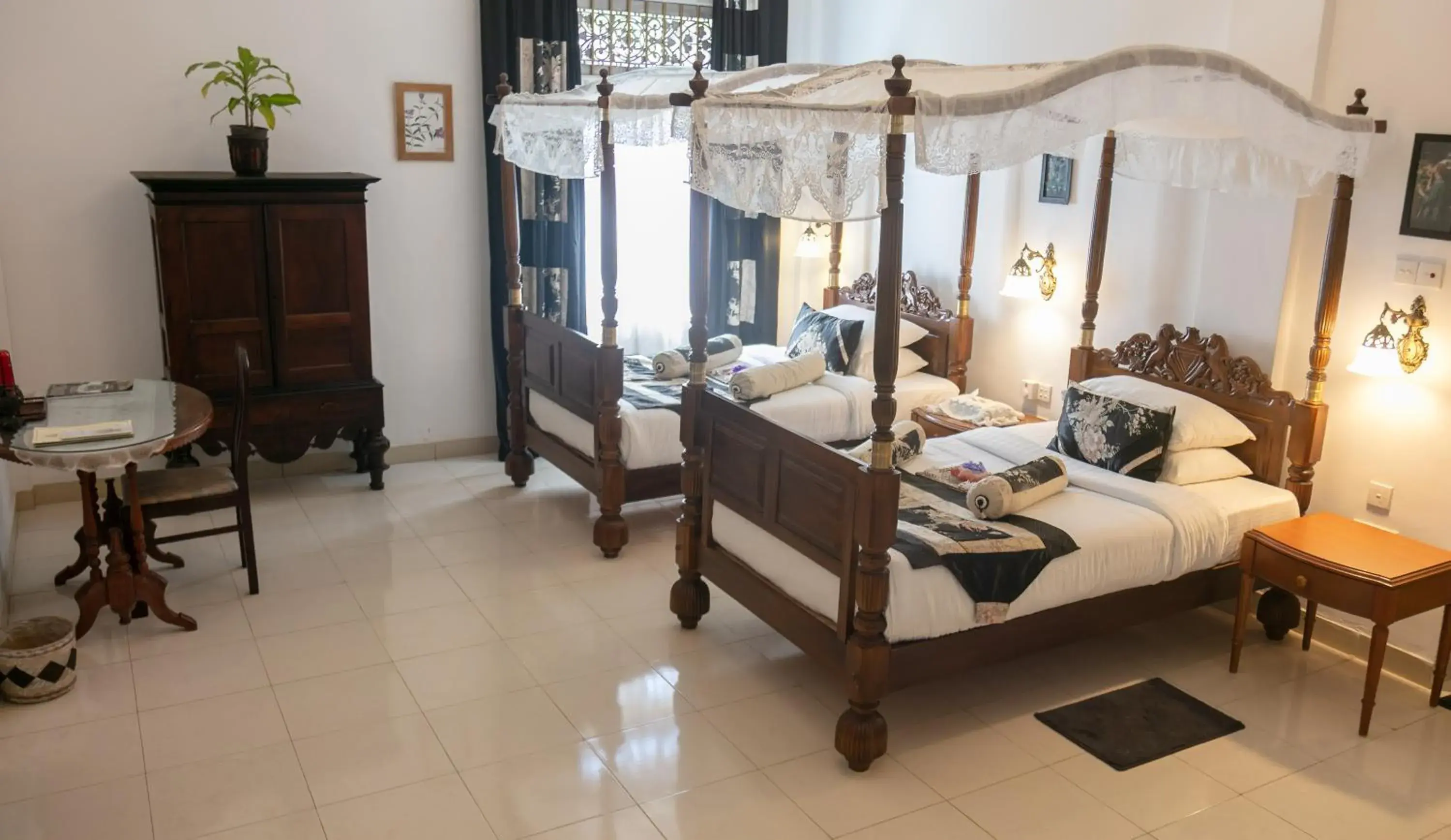 Superior Twin Room - single occupancy in Manor House-Kandy Superior Twin Room - single occupancy in Manor House-Kandy