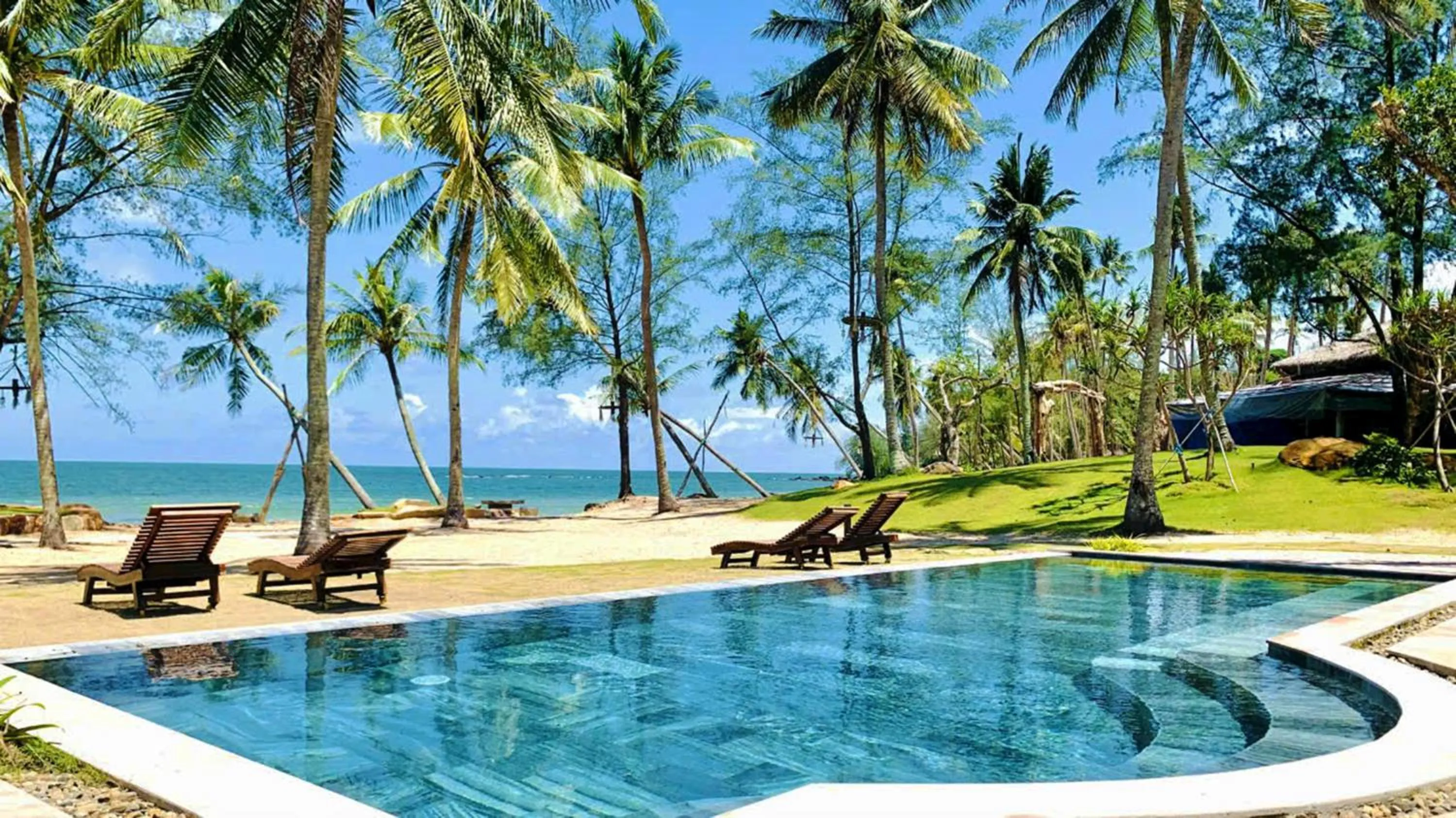 Pool view in Ocean Bay Resort & Spa Phu Quoc