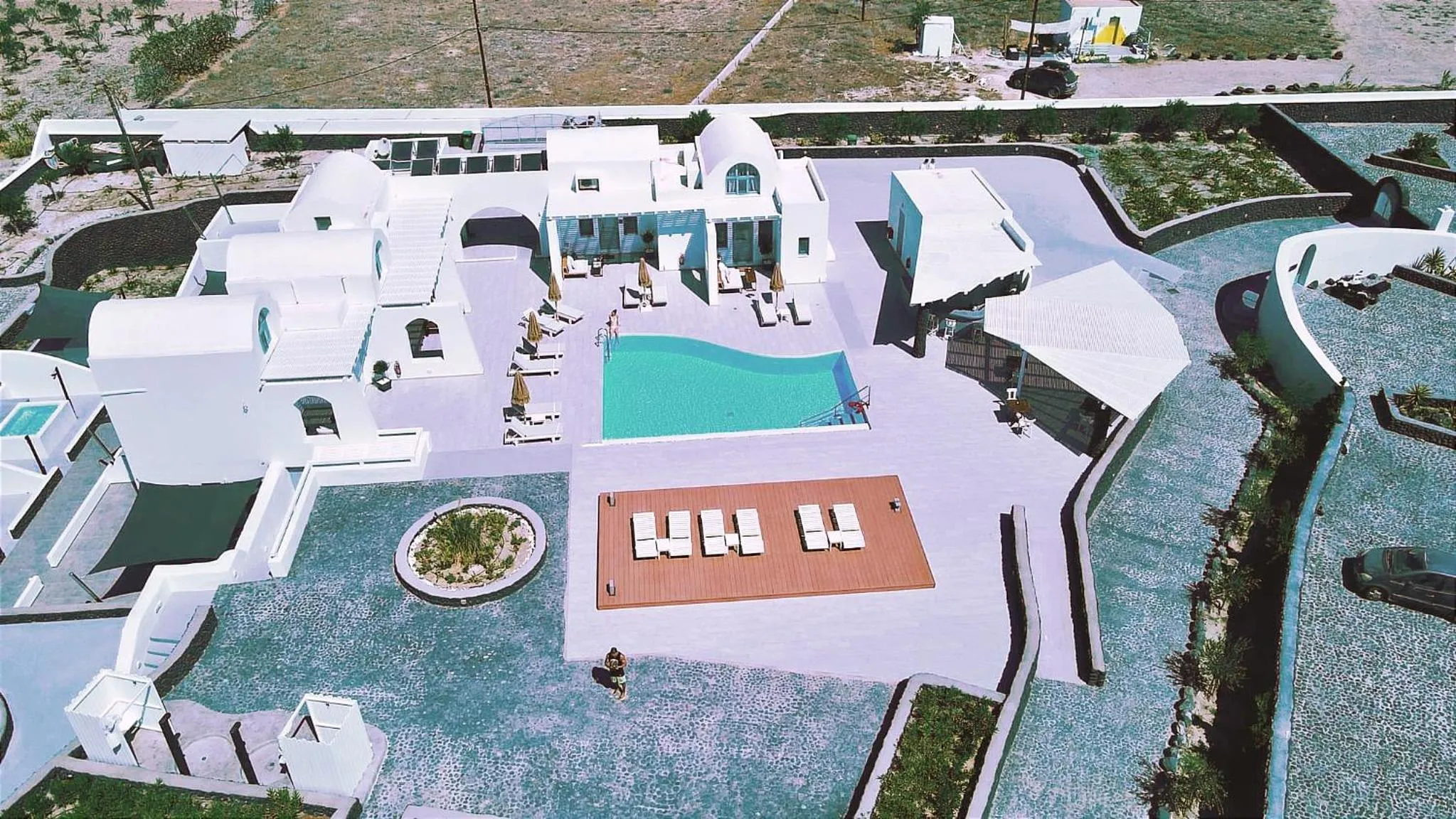 Property building in Santa Irina Luxury Sunny Lofts