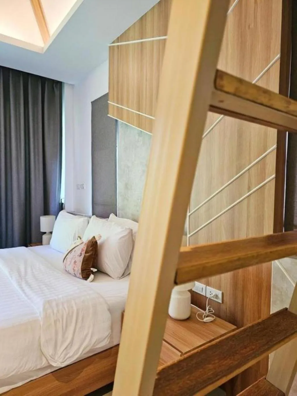 Area and facilities, Bed in Siri Lagoona Resort