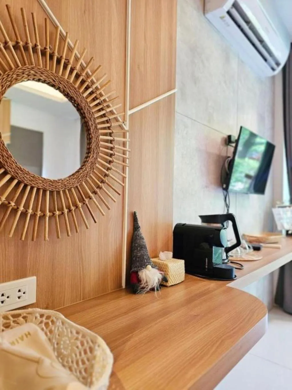 Area and facilities in Siri Lagoona Resort