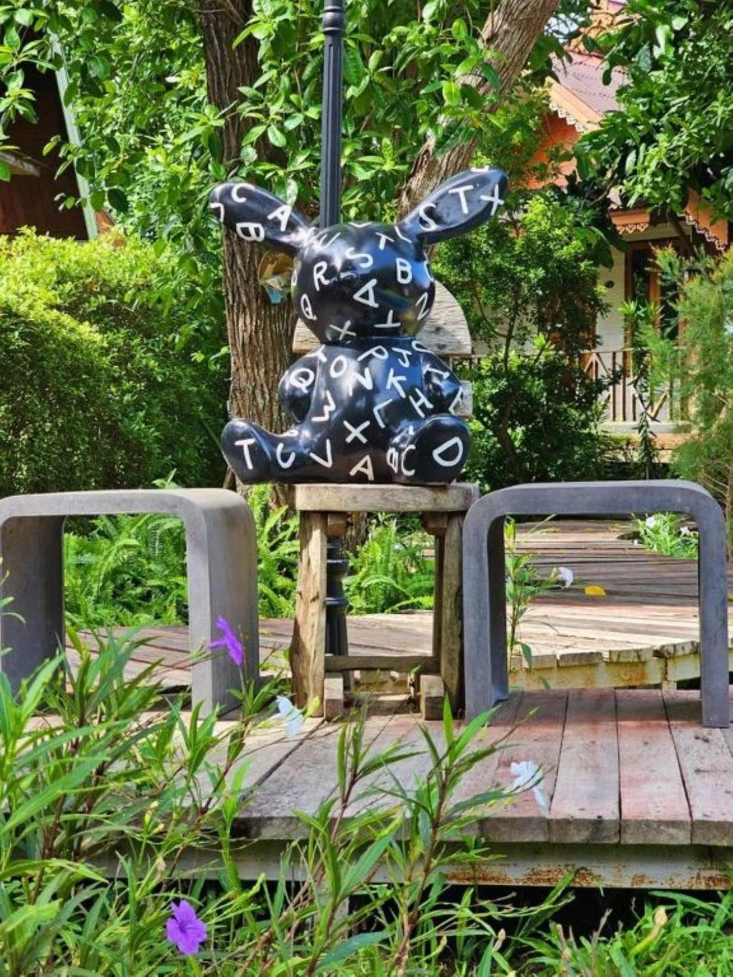 Decorative detail in Siri Lagoona Resort