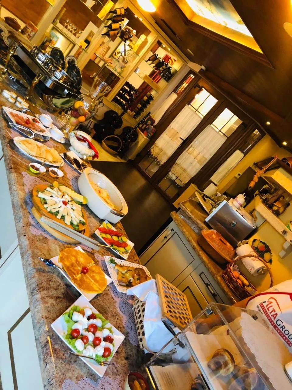 Breakfast in 2 KITARRAT Boutique Hotel & SPA