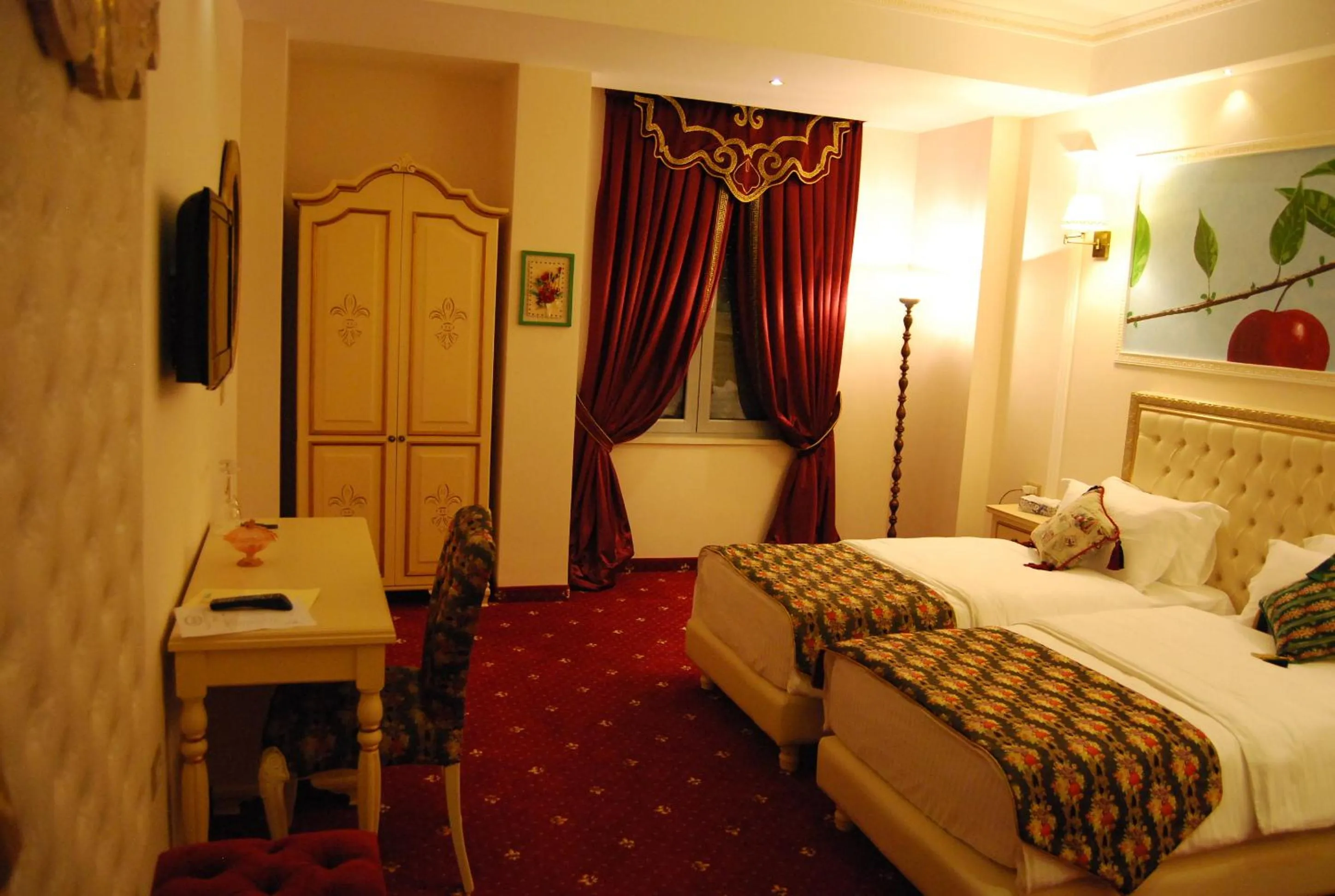 Bed in 2 KITARRAT Boutique Hotel & SPA