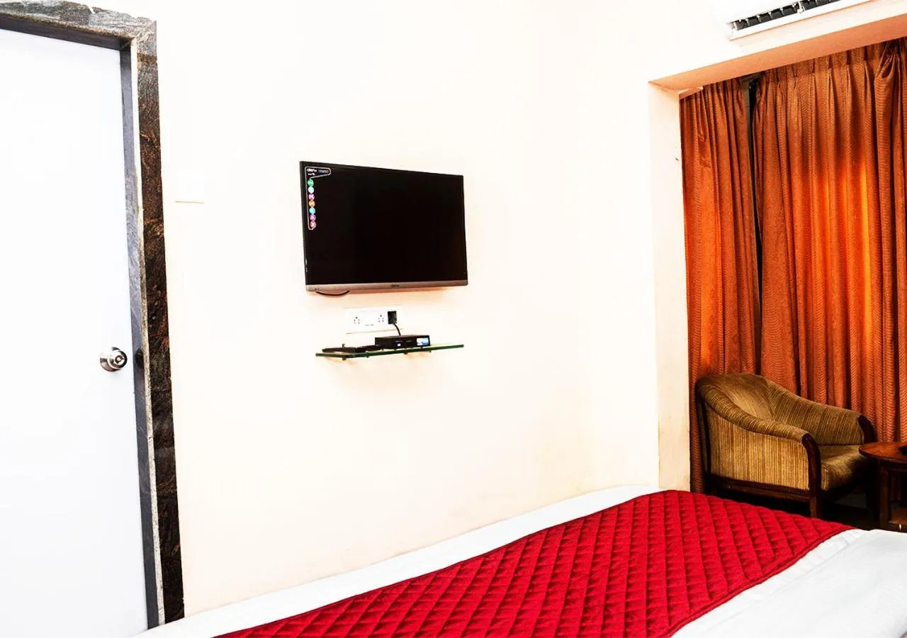 TV and multimedia in Hotel Subhash- Andheri