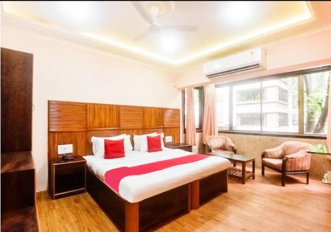 Bed in Hotel Subhash- Andheri
