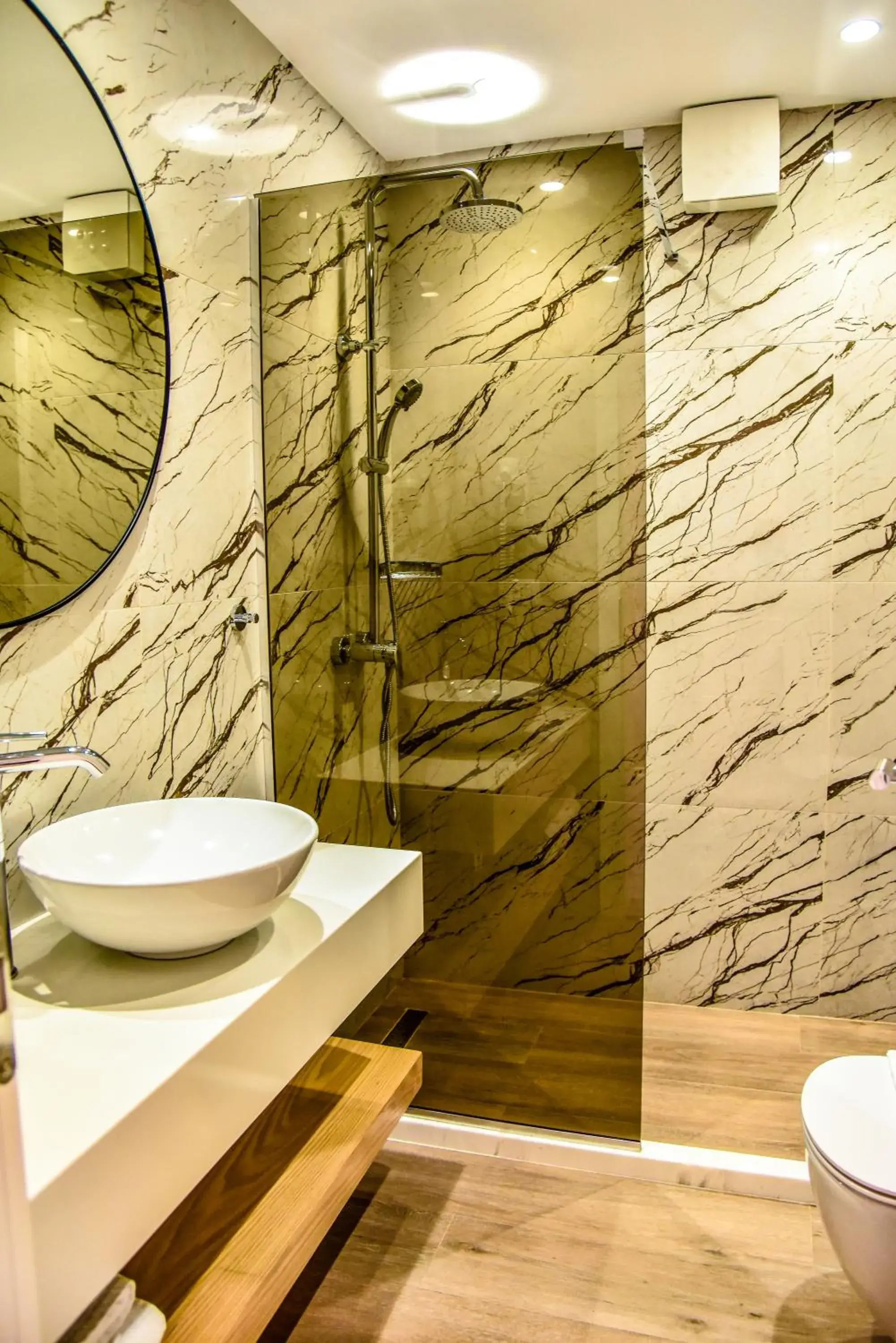 Superior Triple Room in Broadway Boutique Hotel Superior Triple Room in Broadway Boutique Hotel