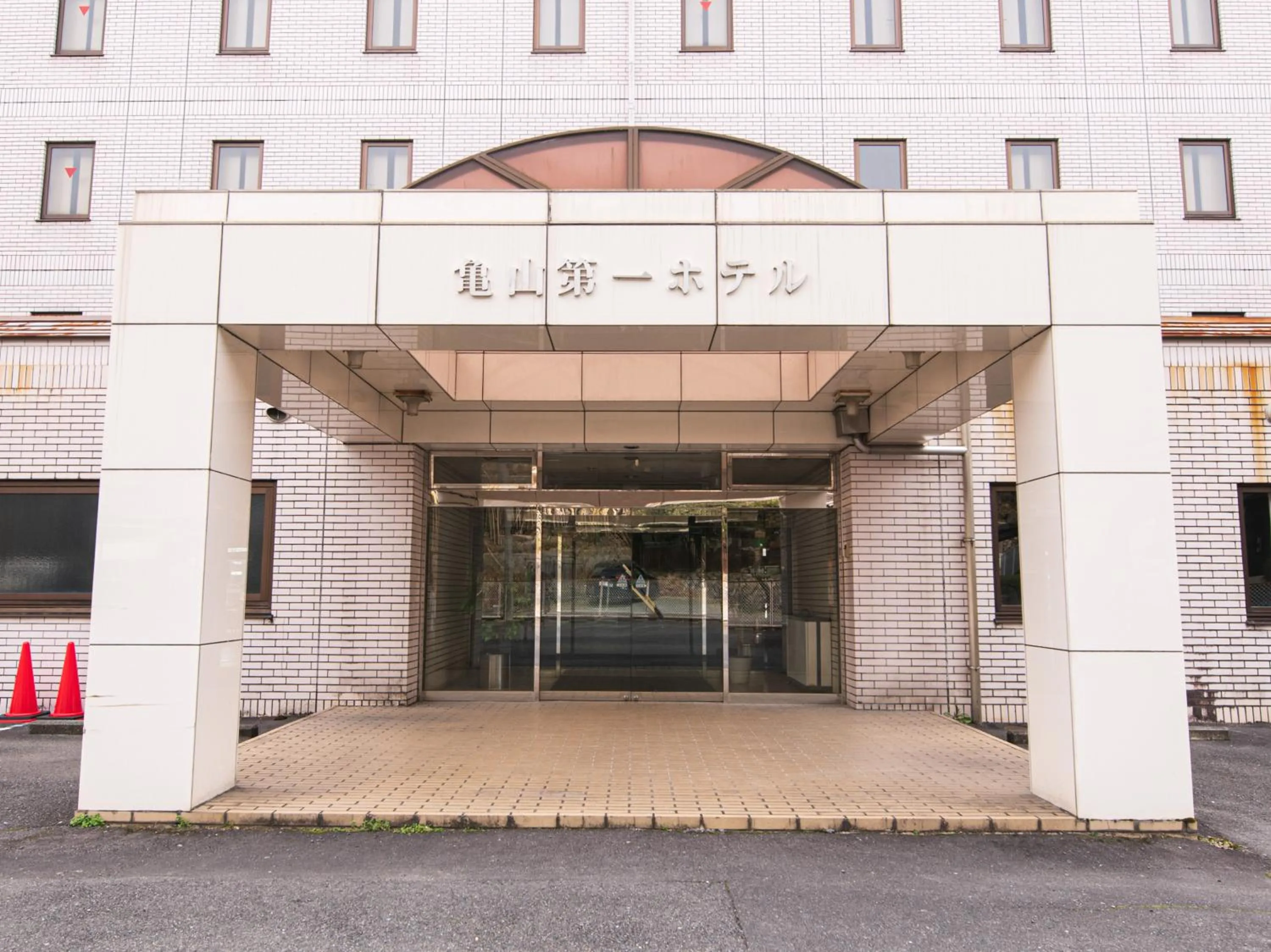 Property building in Tabist Kameyama Daiichi Hotel