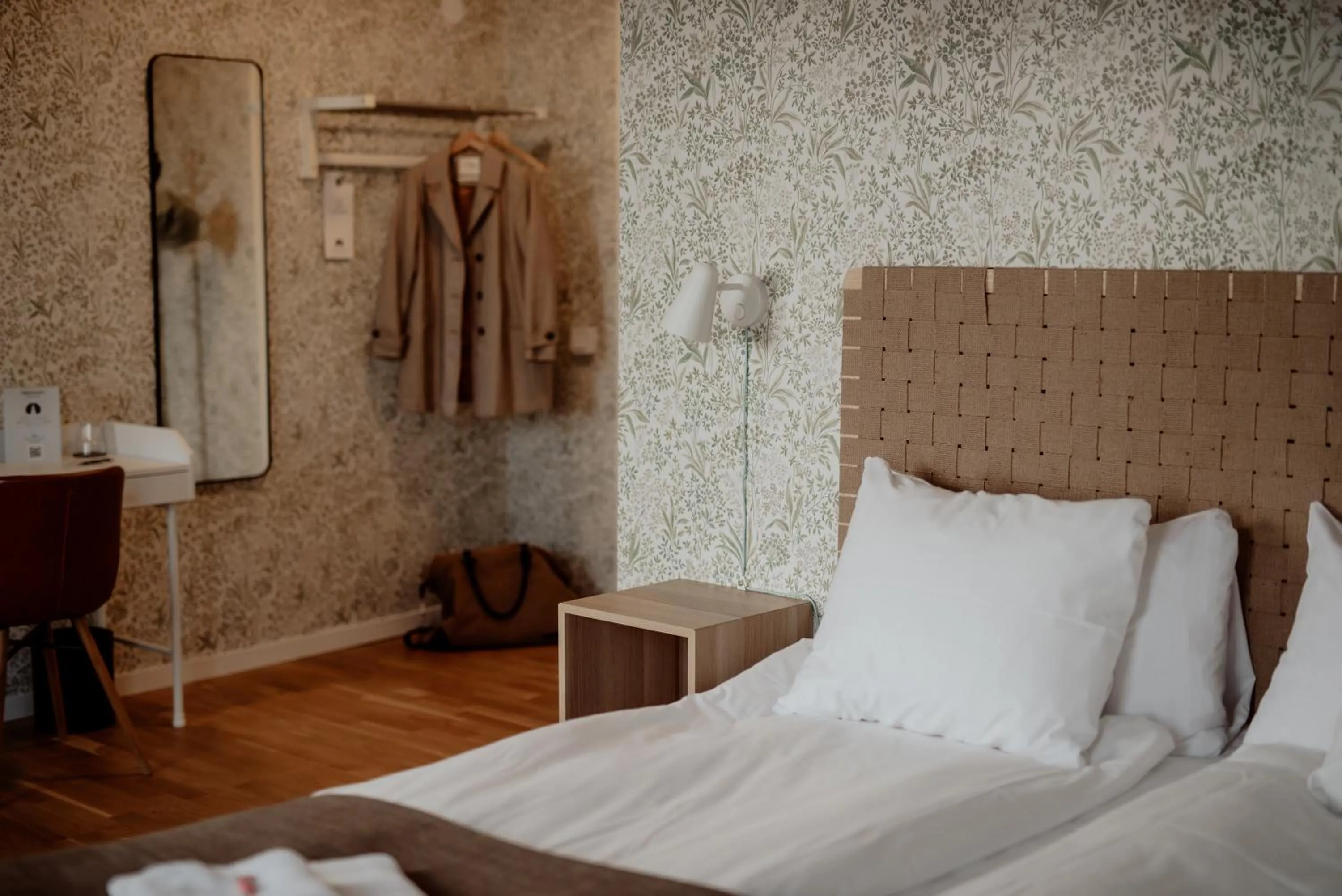 Bed in Hotell & Bistro Rödesund