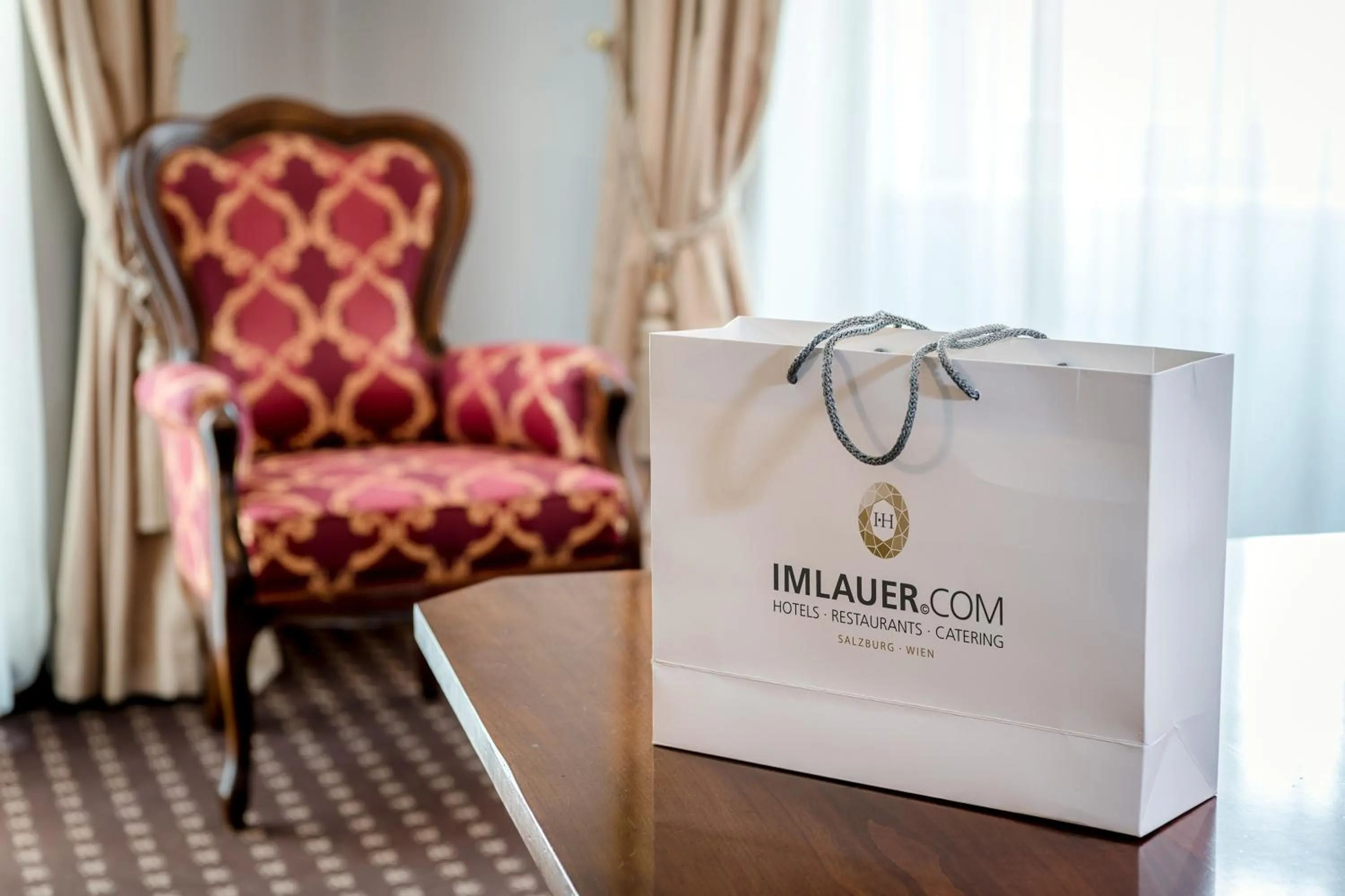 Property logo or sign in Hotel am Mirabellplatz