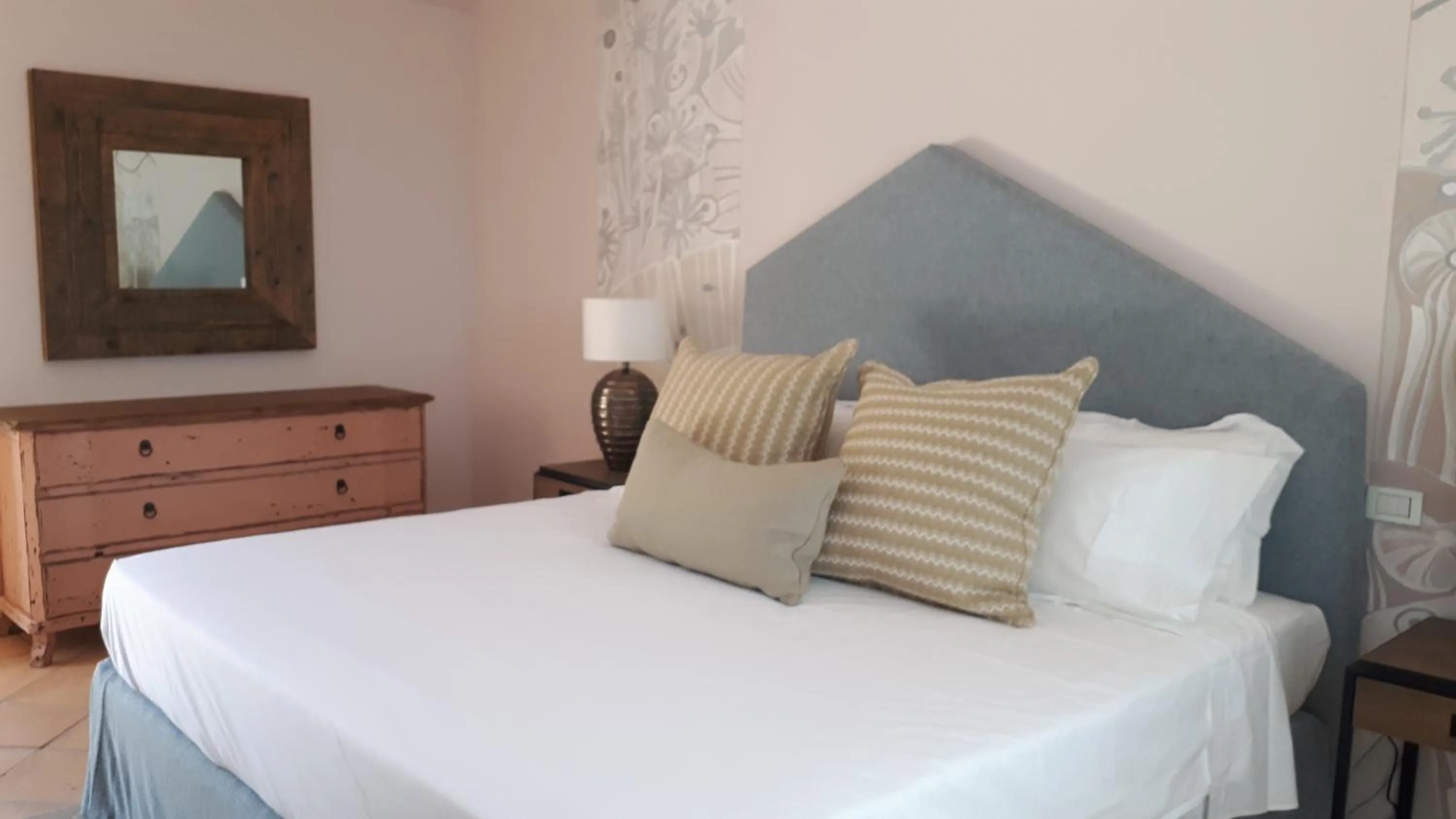 Bed in Hotel Borgo Smeraldo