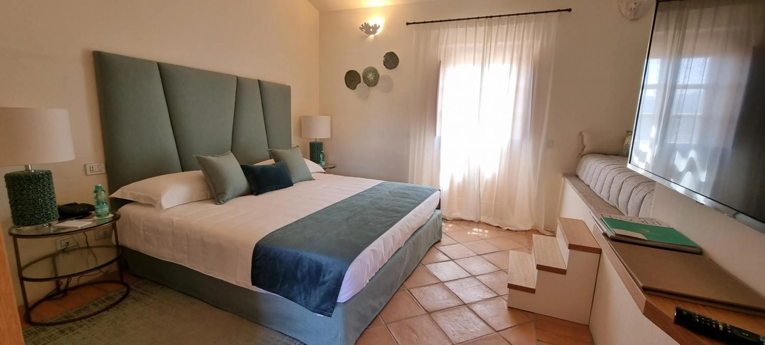 Bedroom, Bed in Hotel Borgo Smeraldo