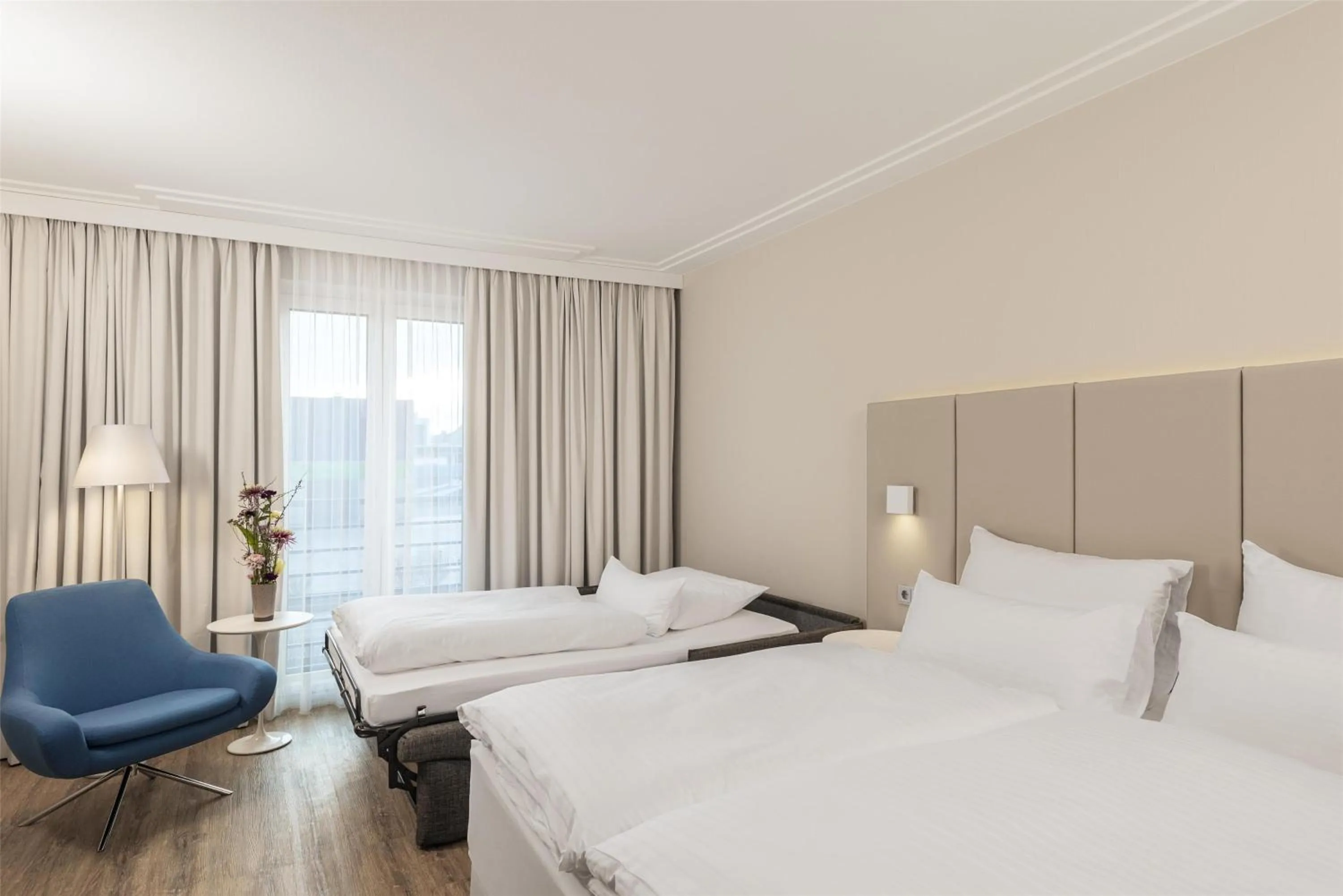 Bedroom, Bed in NH Vienna Airport Conference Center