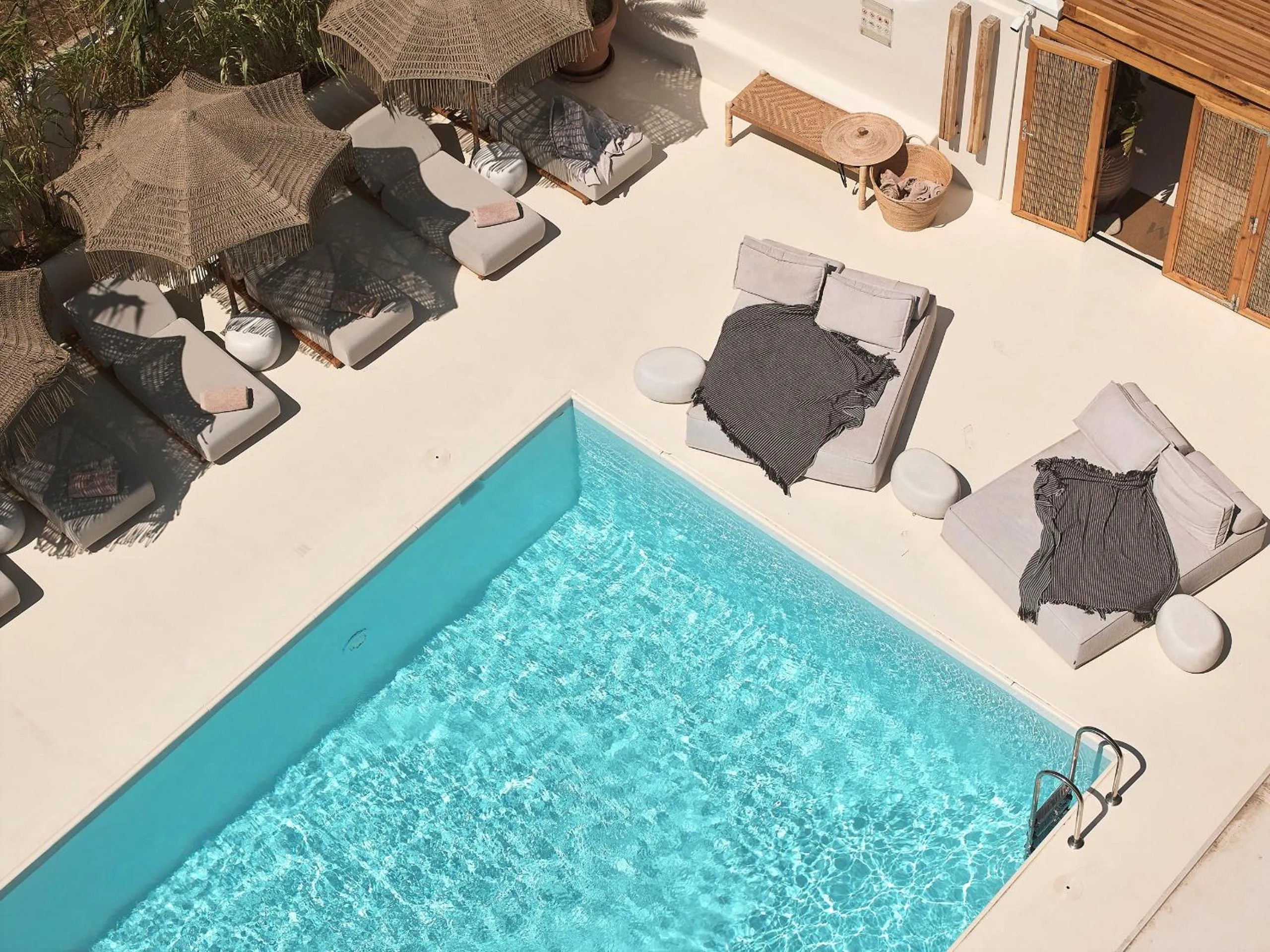 Swimming pool in Sharm Hotel Mykonos