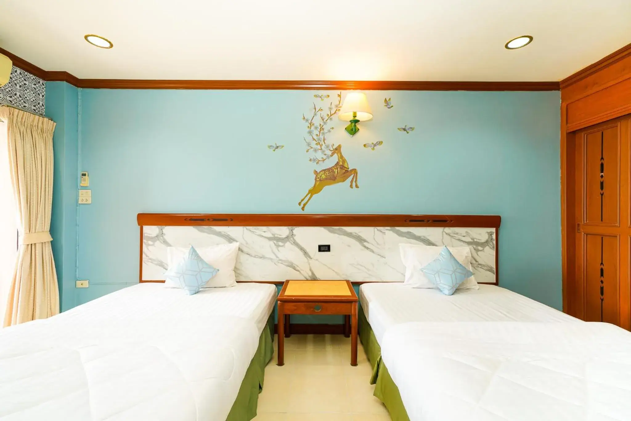 Deluxe Twin Room in Mayfa Hotel - SHA extra plus Deluxe Twin Room in Mayfa Hotel - SHA extra plus
