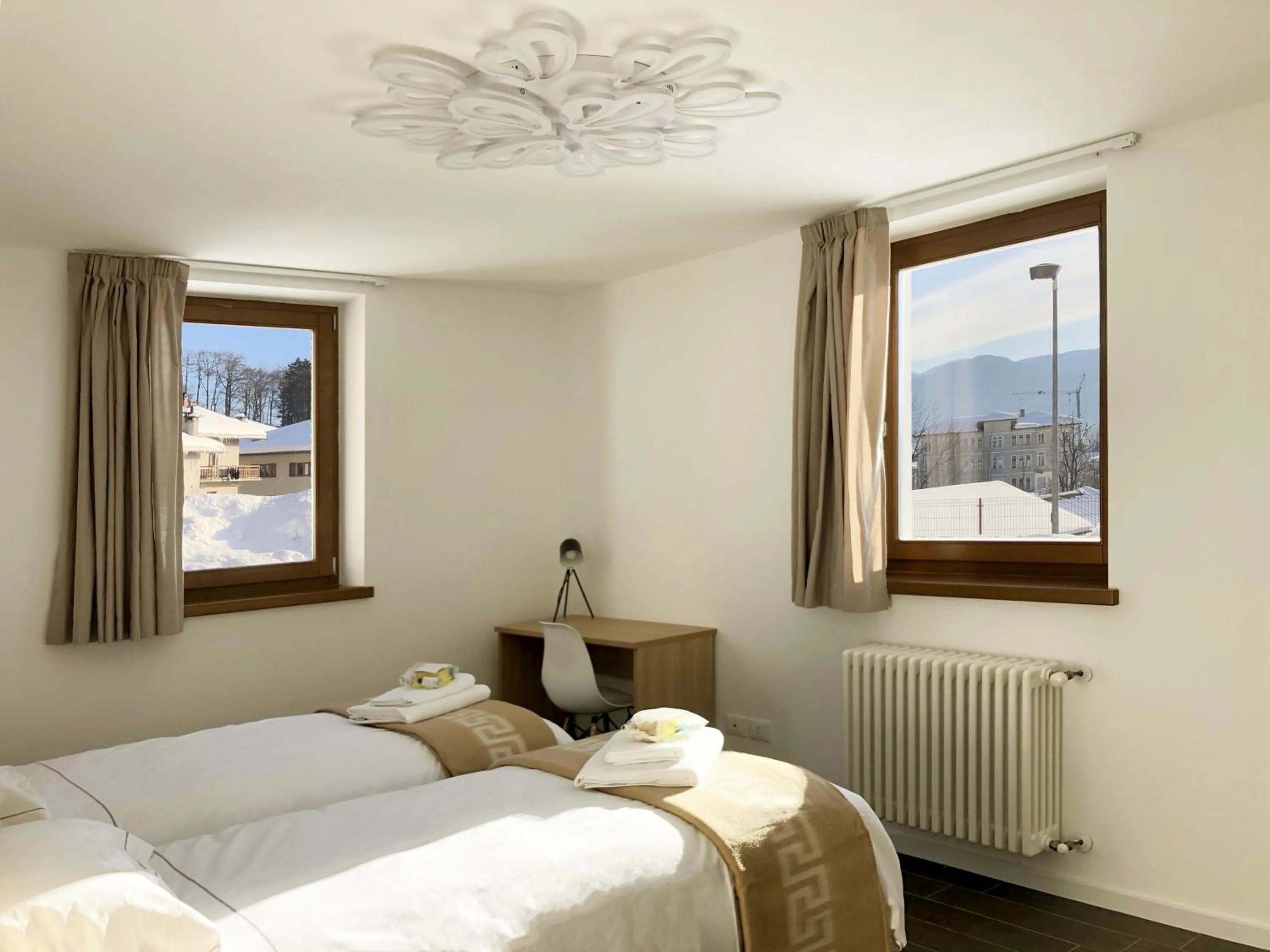 Bed in Residence Aurora