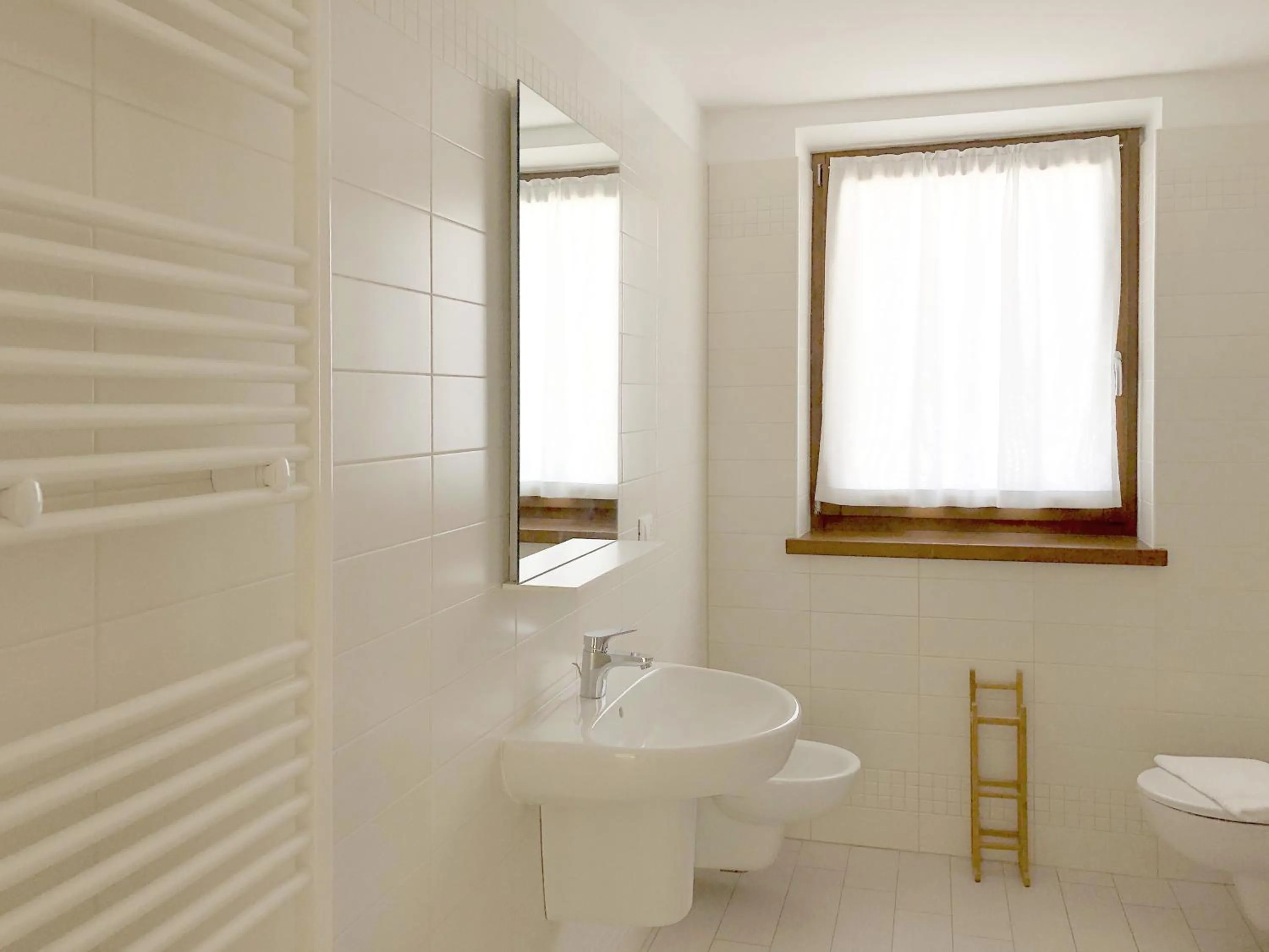 Toilet in Residence Aurora