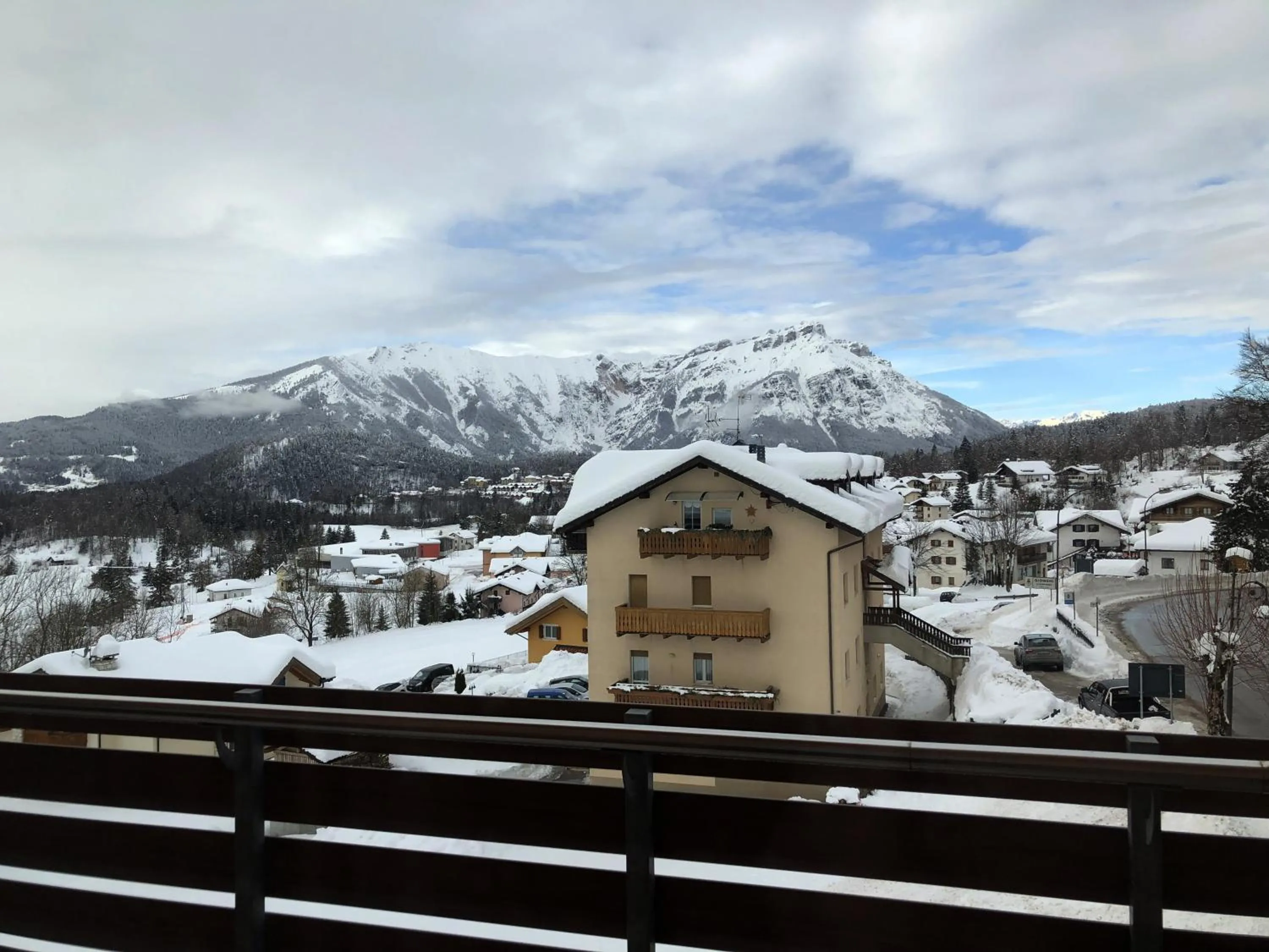 Winter in Residence Aurora