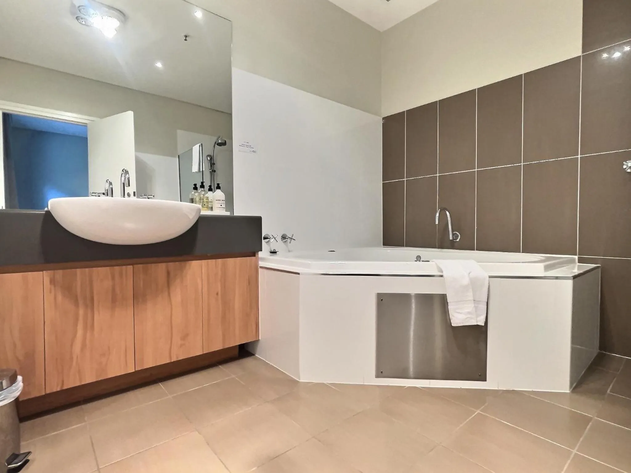 The Grand Oaks Resort