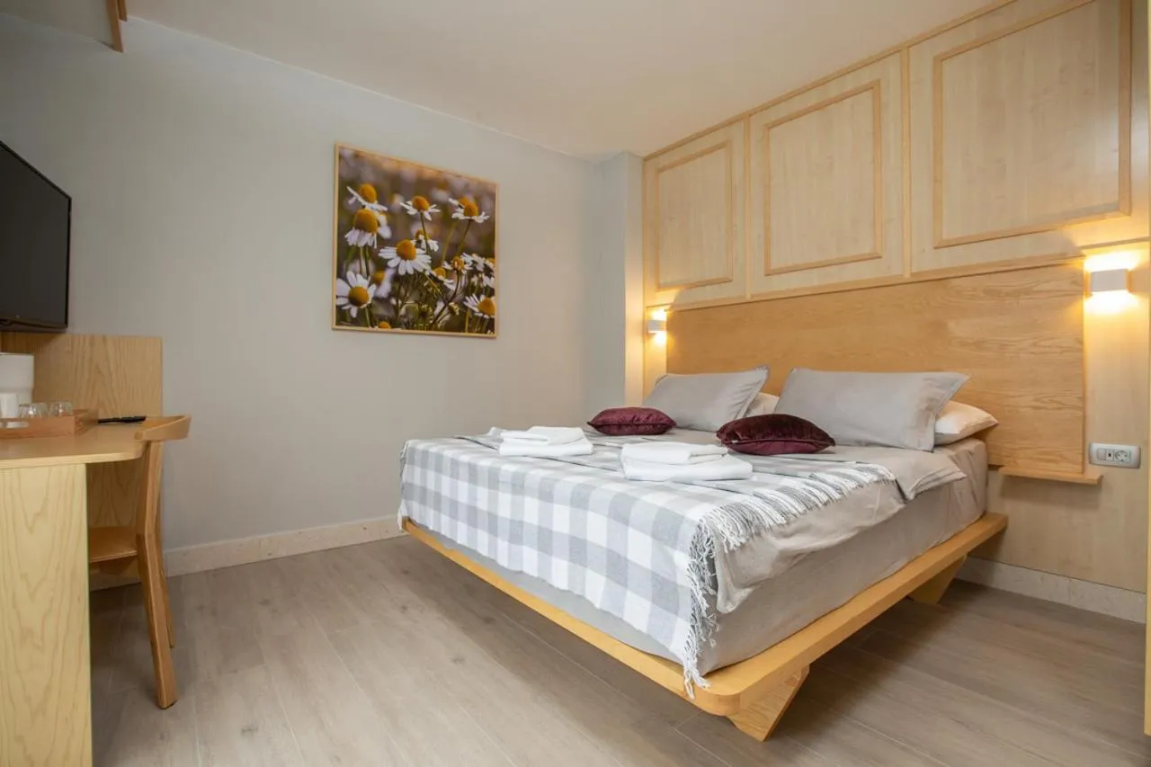 Bedroom, Bed in Casa di Pino EcoLodge Hotel