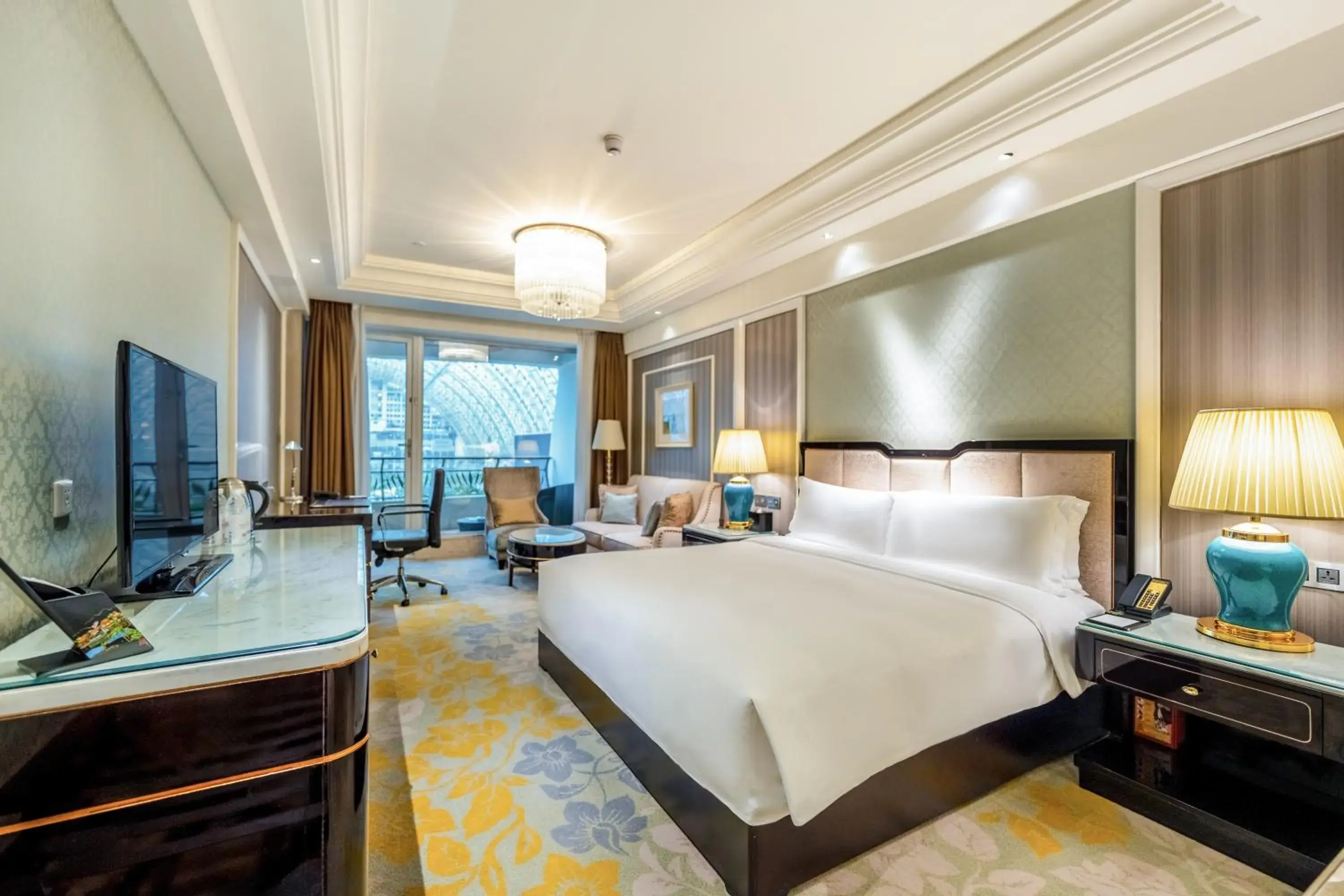 Classic Room in InterContinental Chengdu Global Center by IHG Classic Room in InterContinental Chengdu Global Center by IHG