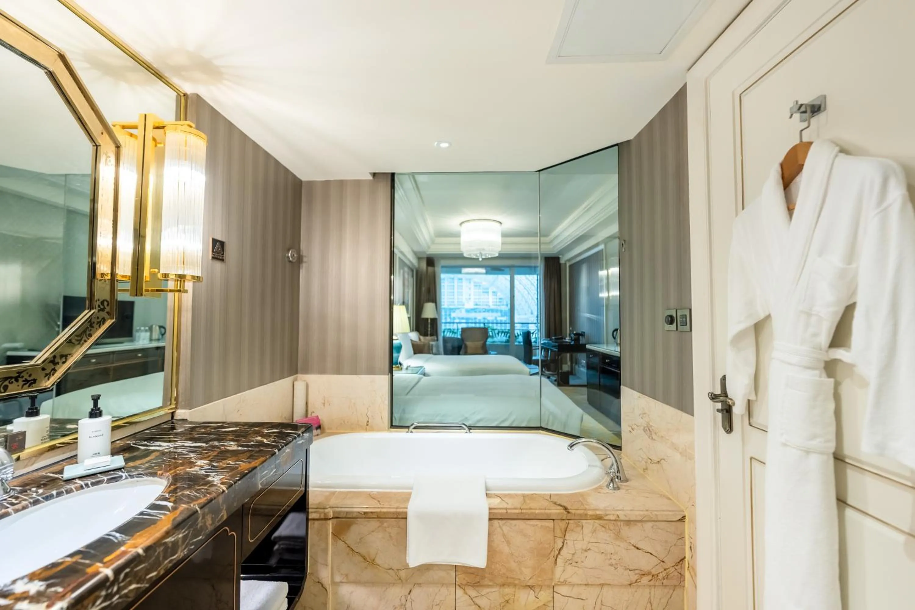 Bathroom, Bed in InterContinental Chengdu Global Center by IHG