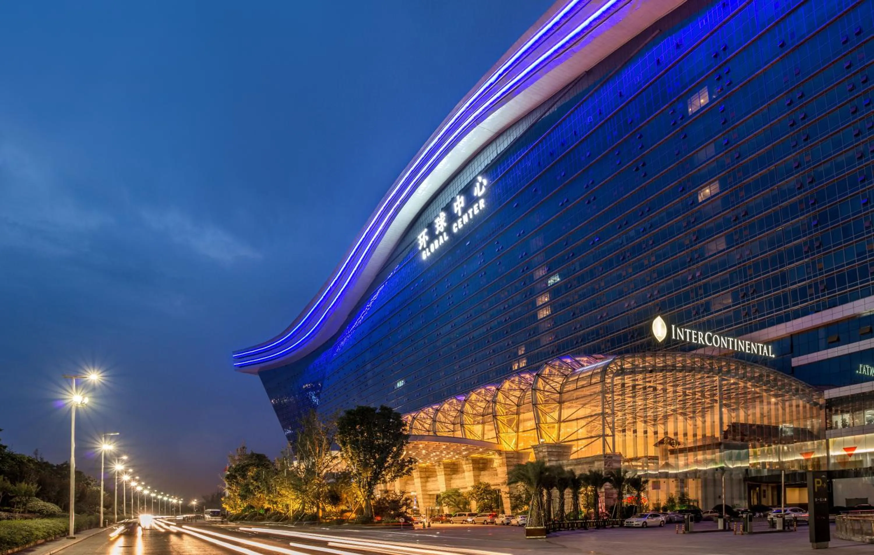 Night in InterContinental Chengdu Global Center by IHG
