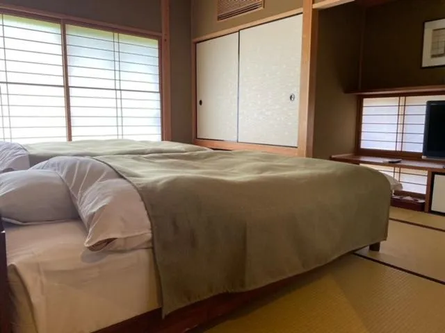 Bedroom, Bed in Yufuin Hoteiya