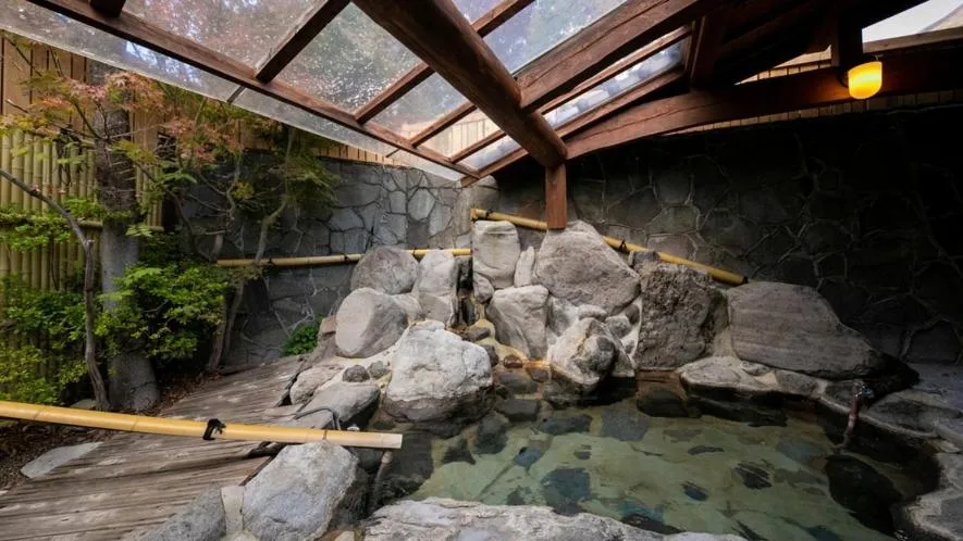 Open Air Bath in Yufuin Hoteiya