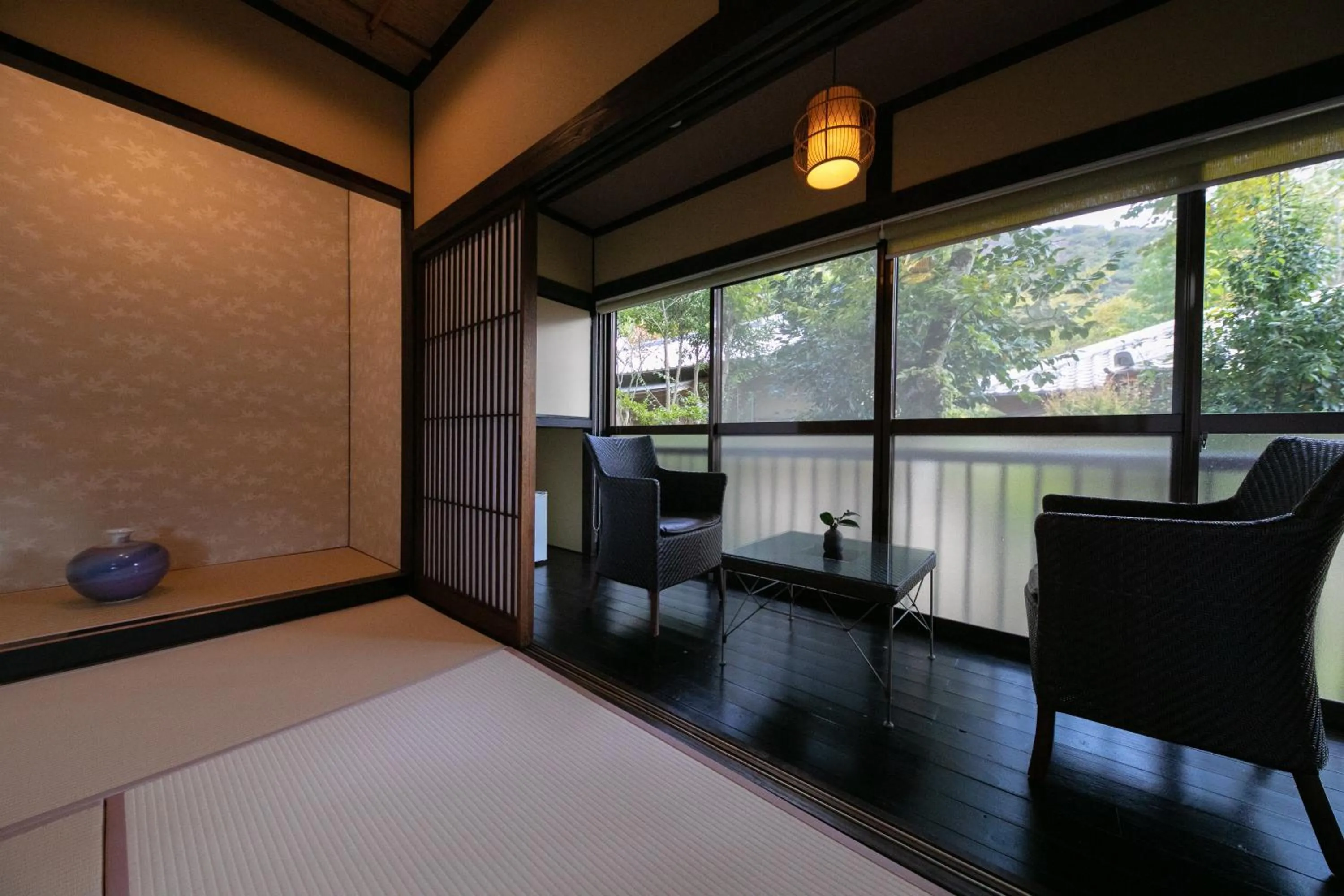 Photo of the whole room in Yufuin Hoteiya