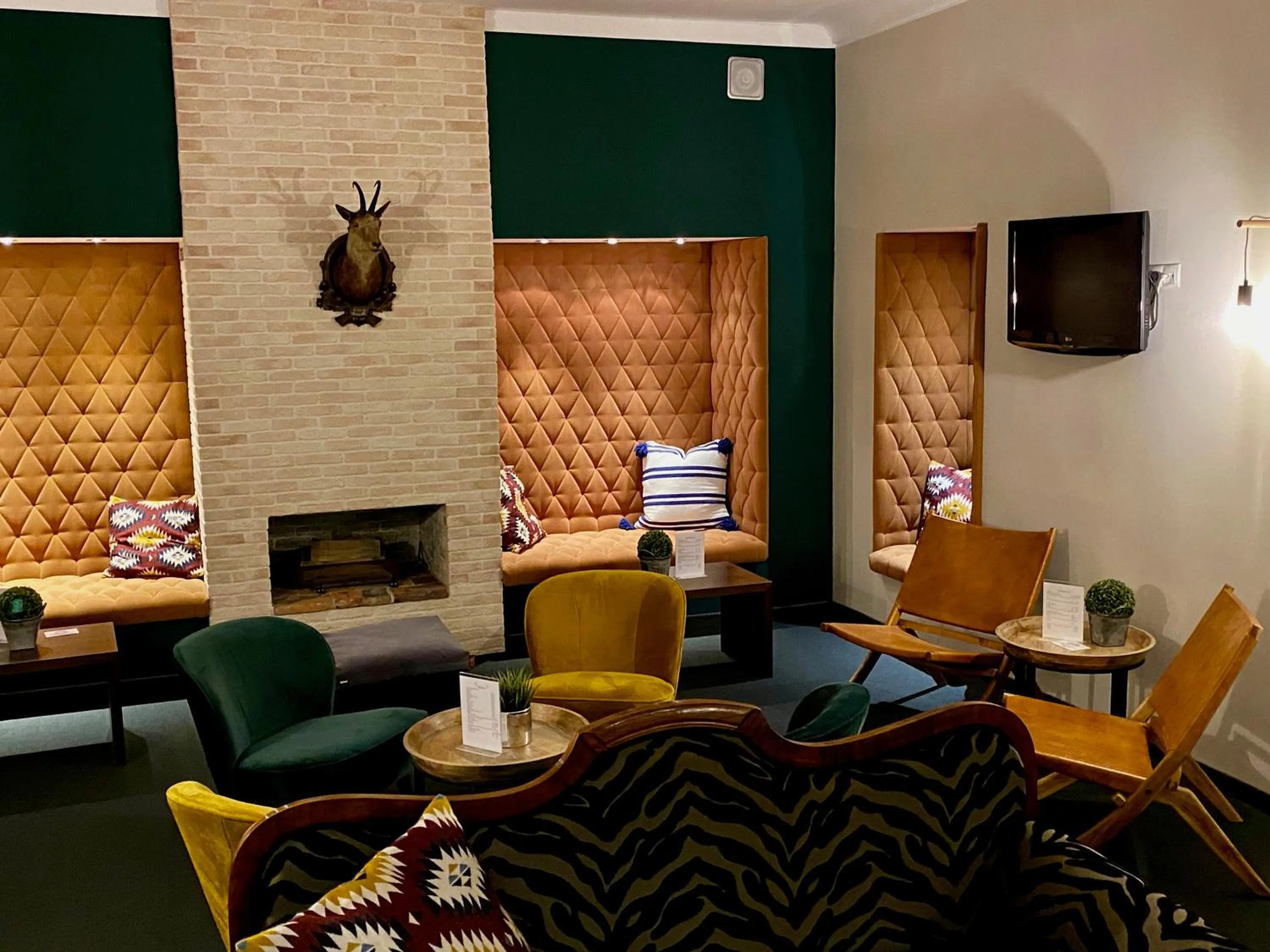 Lounge or bar in Hotel Villa Carlton - Adults Only