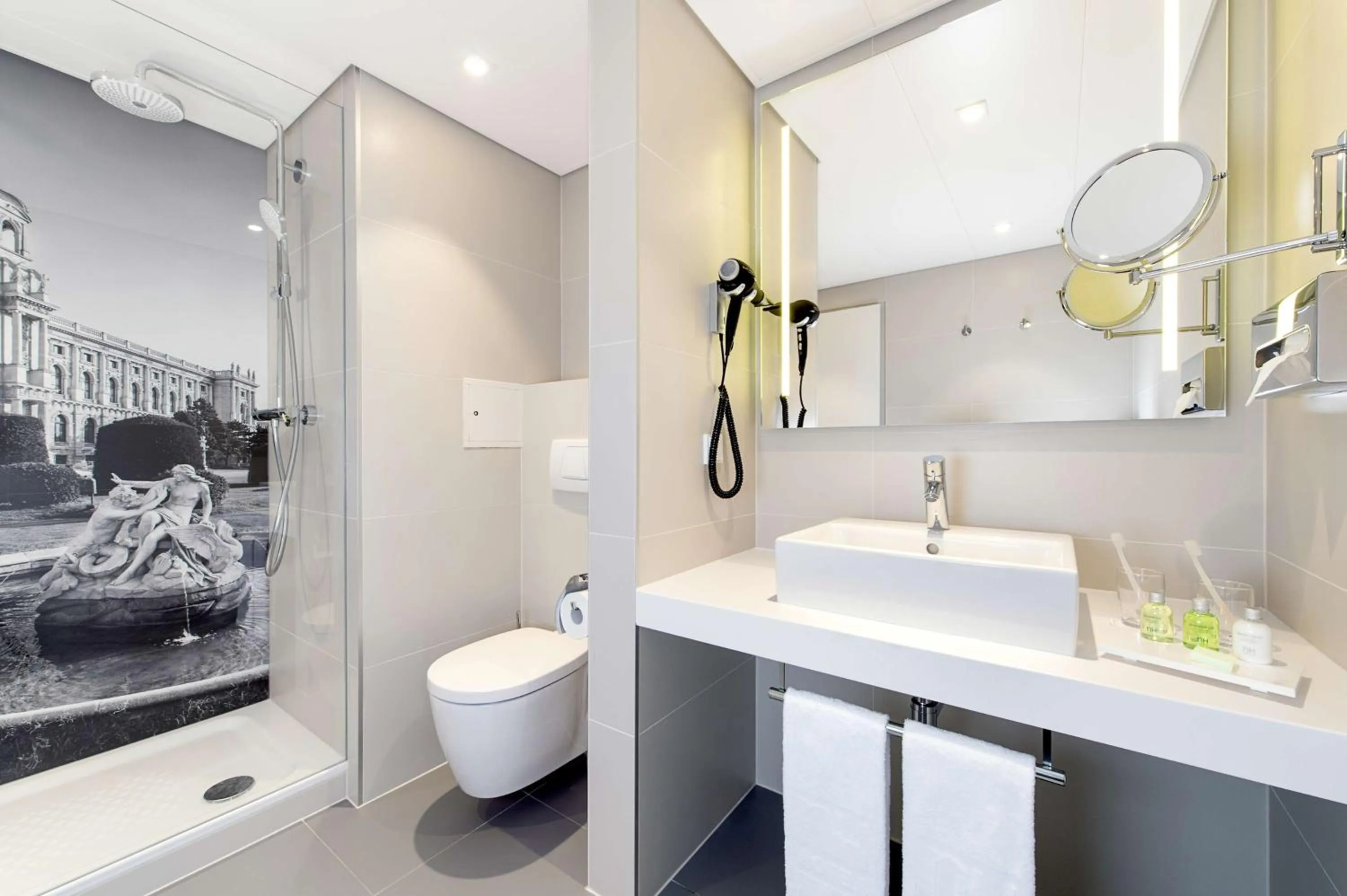 Bathroom in NH Collection Wien Zentrum