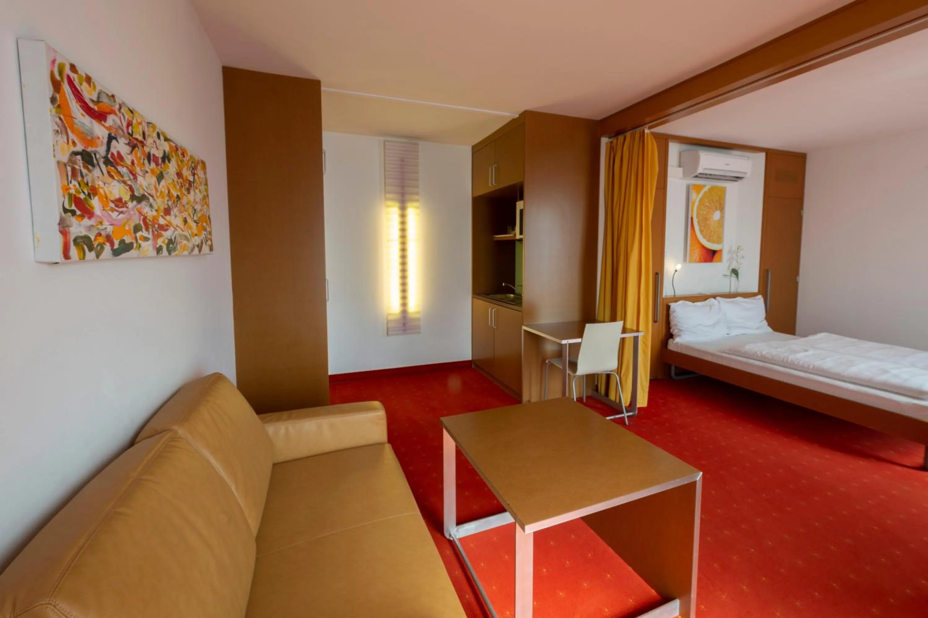 Bed in Orange Wings Krems