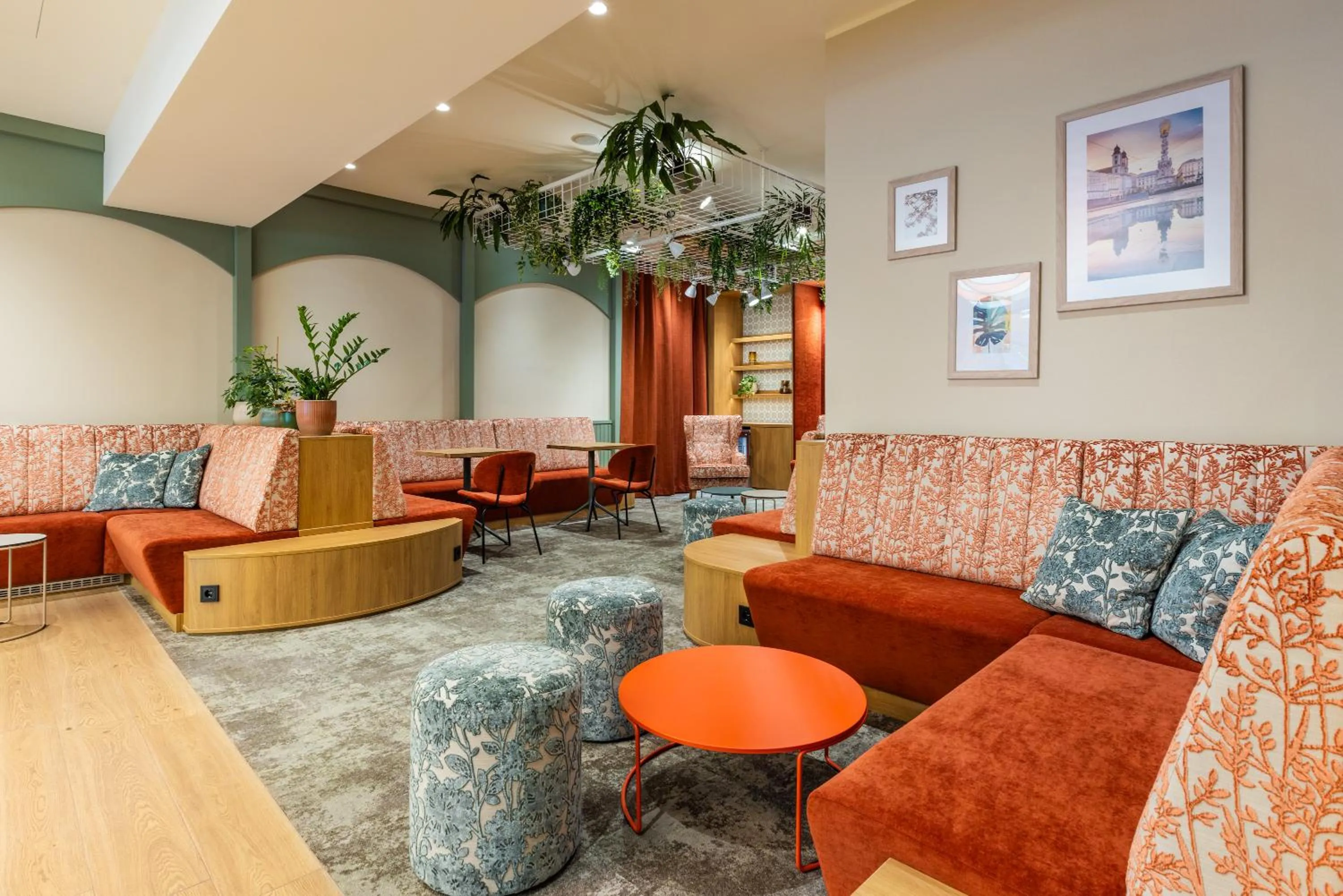 Lobby or reception in Stadtoase Kolping Hotel