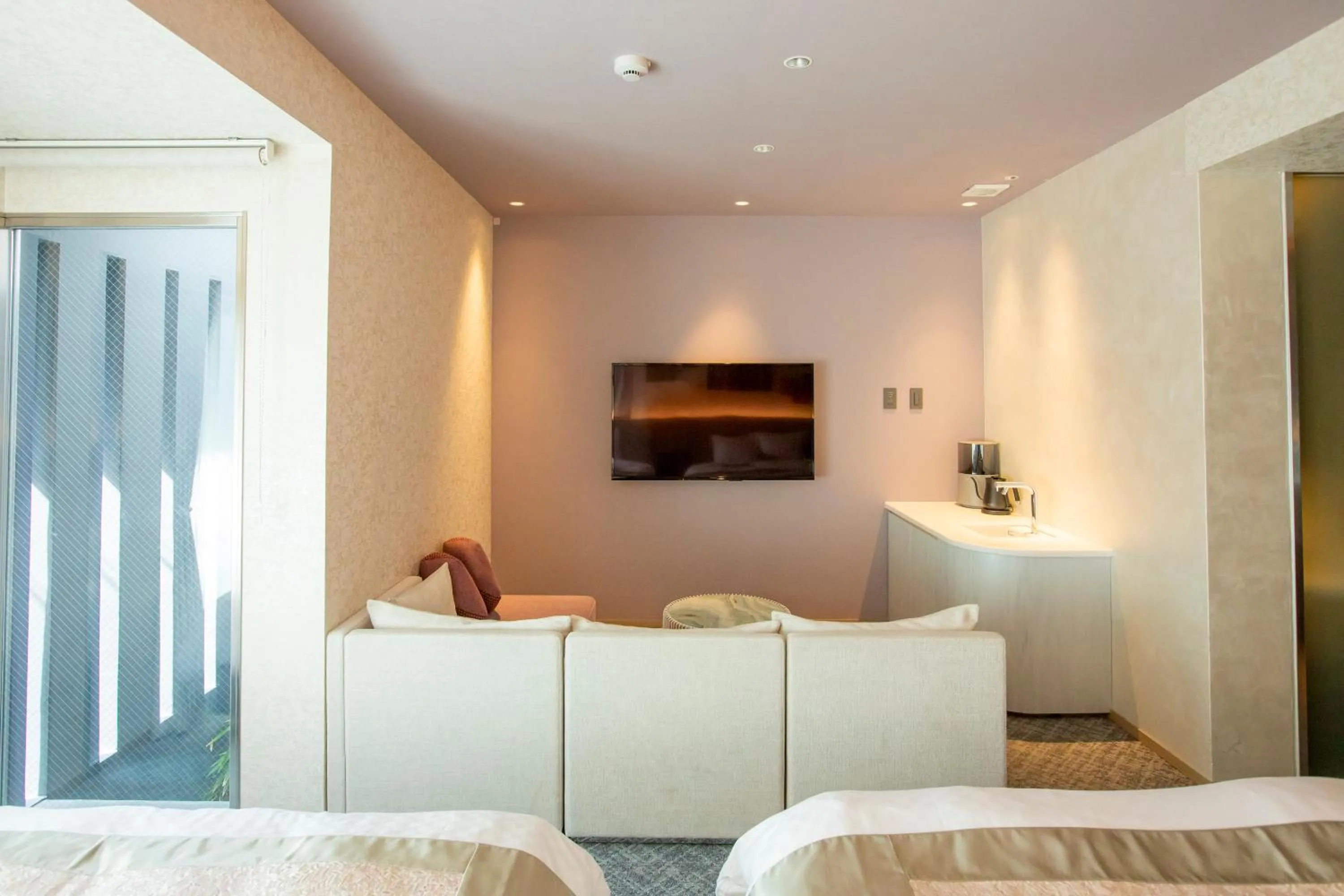 Living room, Bed in gallery hotel KAGUYA