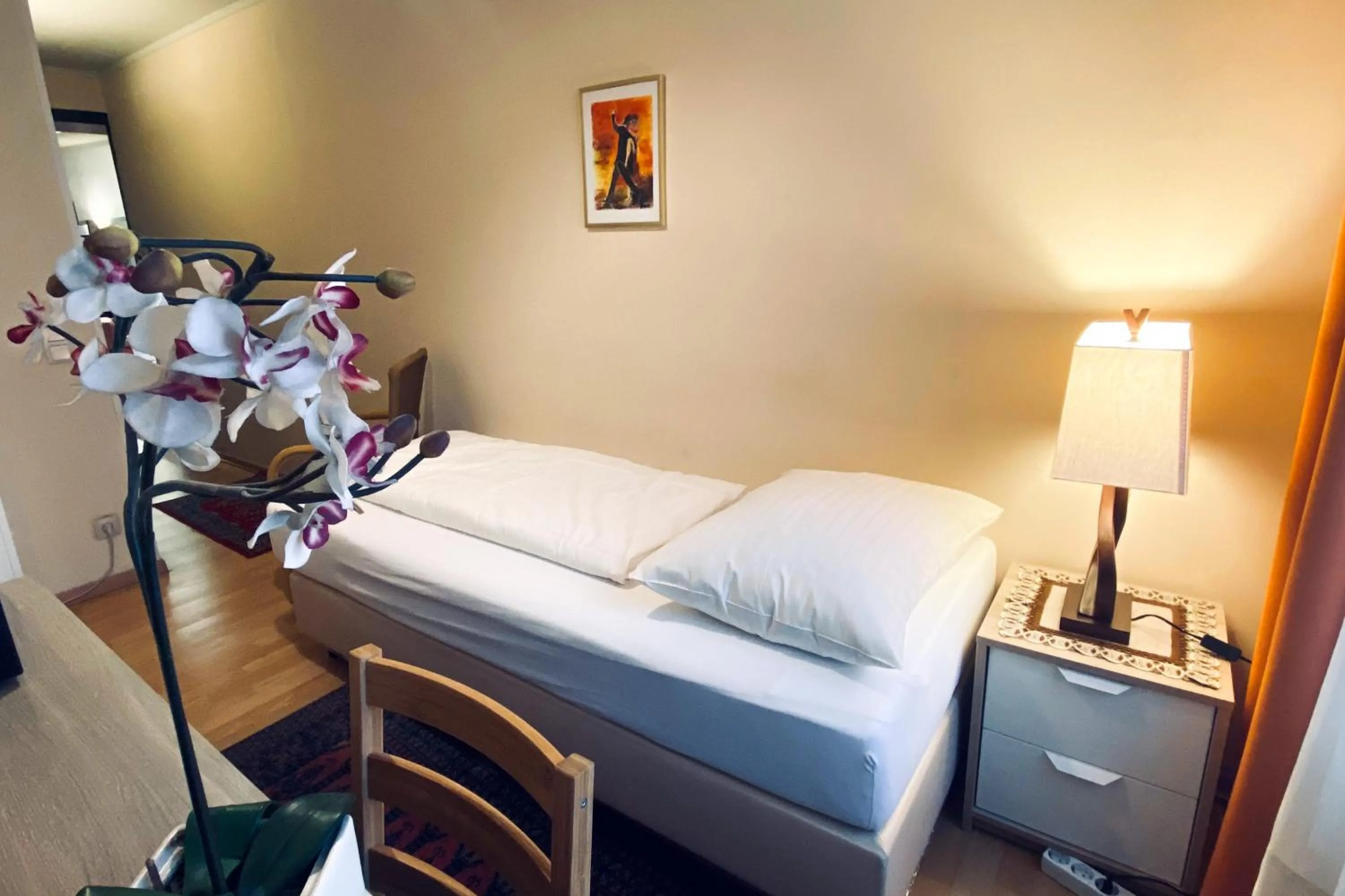 Photo of the whole room, Bed in Pension Hotel Mariahilf