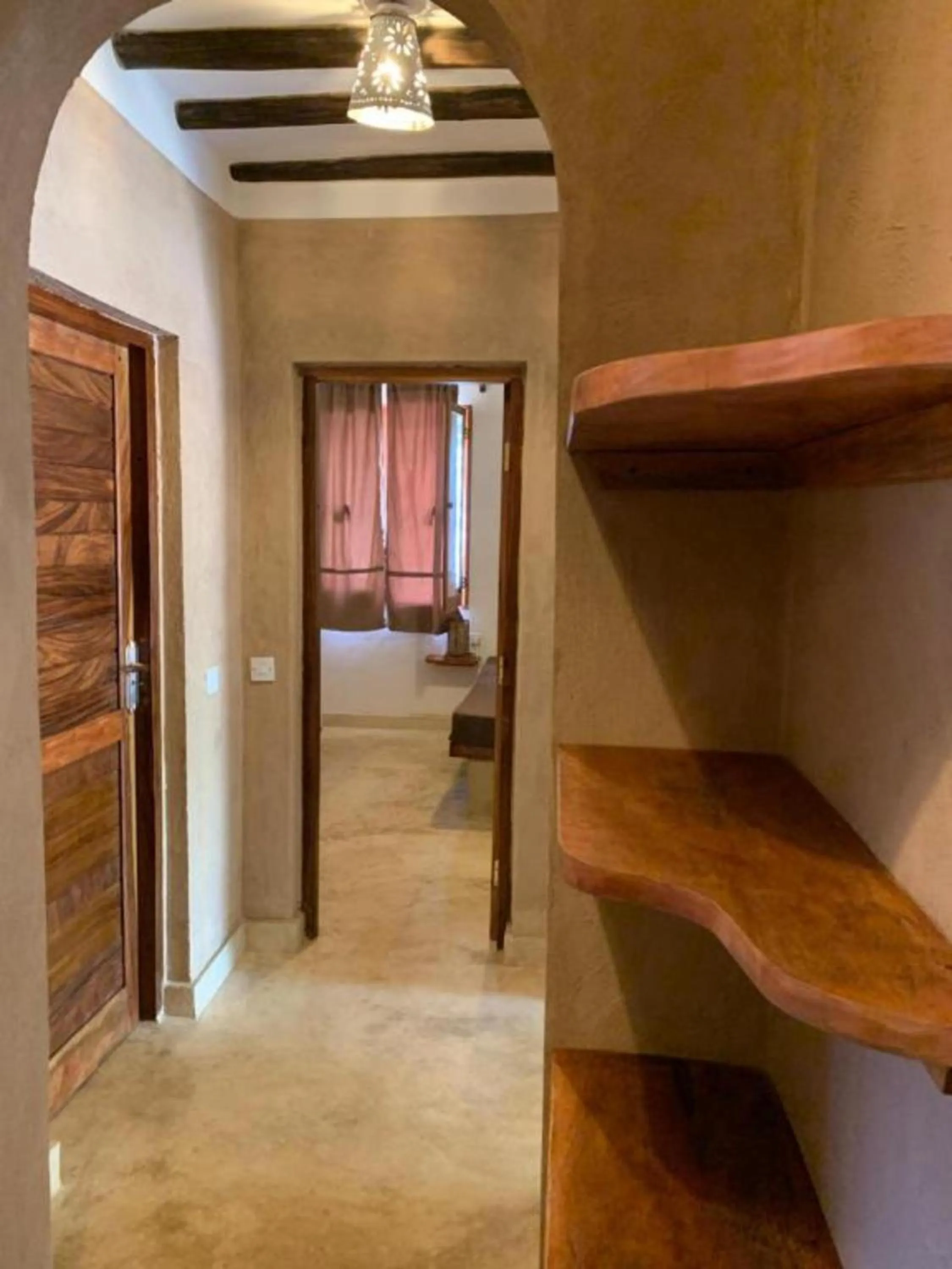 wardrobe in Lapili Residence