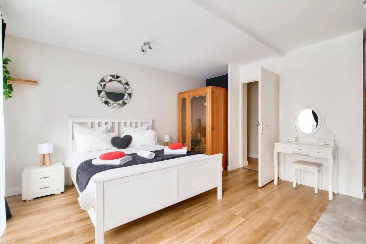 Sauna, Bed in 123home - Suite & spa XL