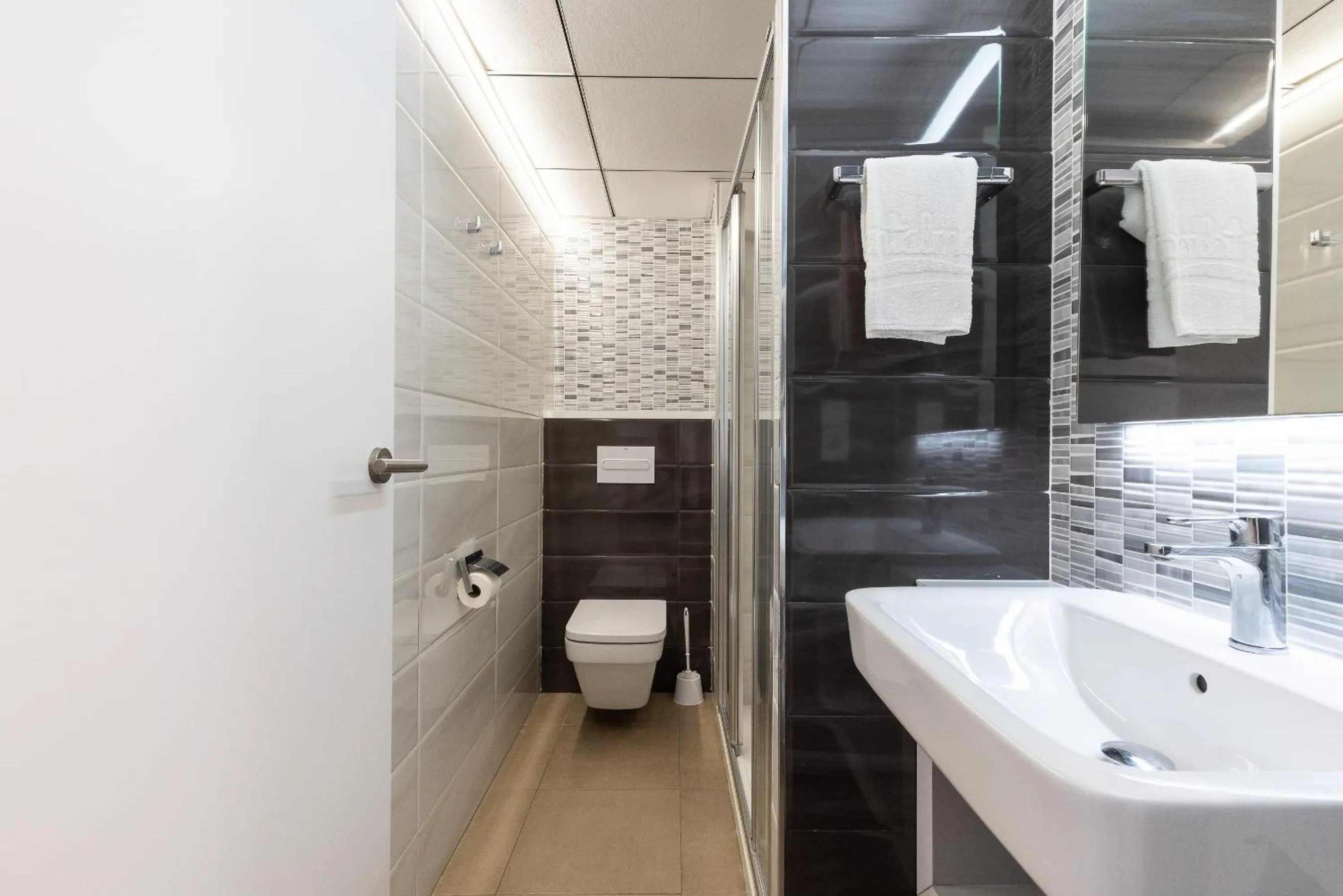 Bathroom in Rentalmar Murillo Plus