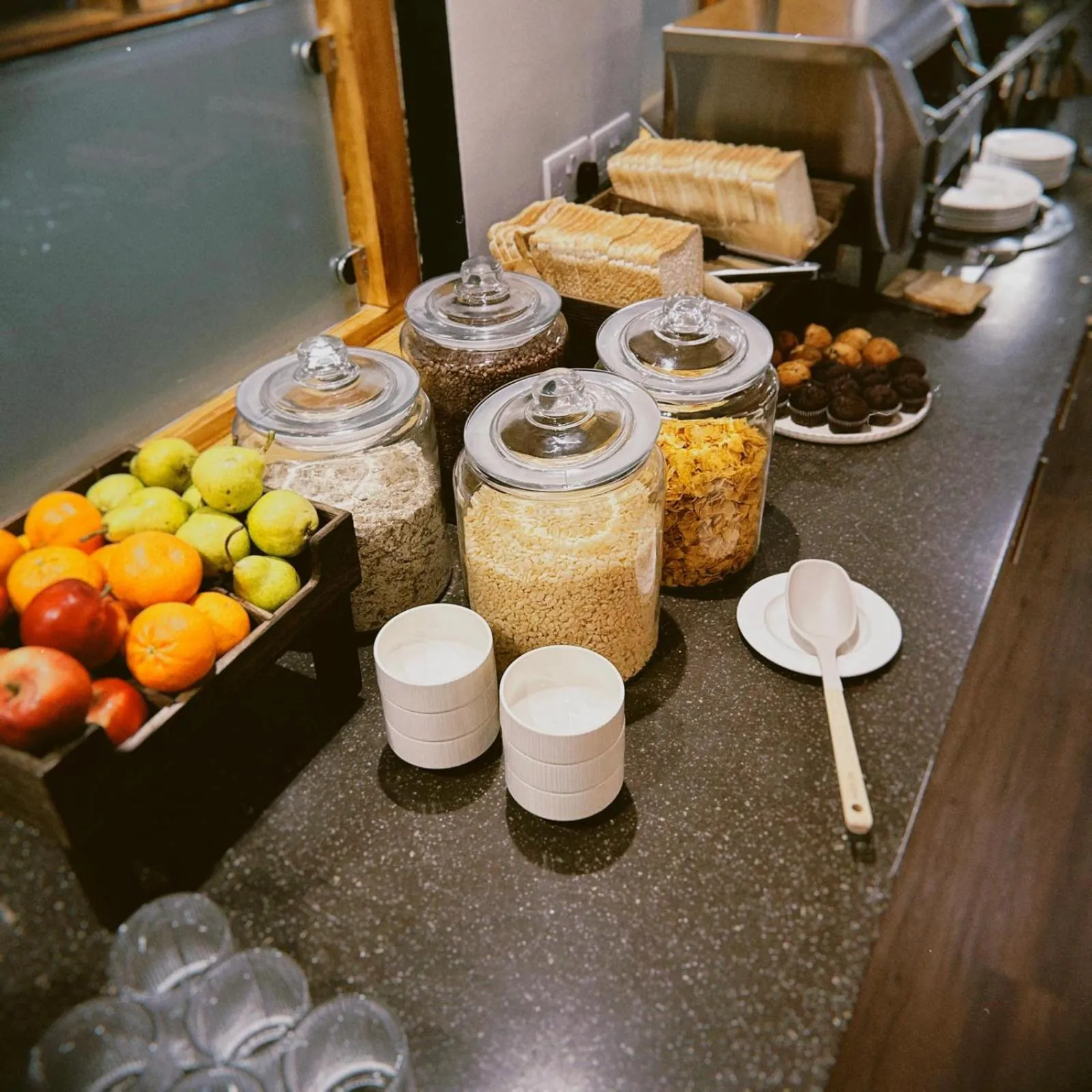 Breakfast in The Oakwood Hotel