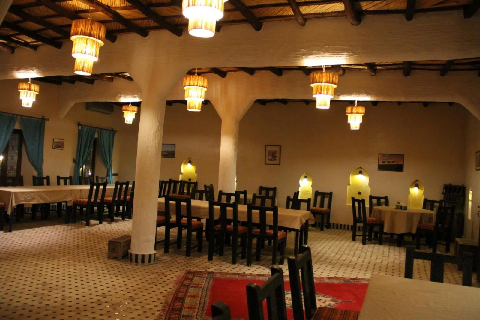 Restaurant/places to eat in Ksar Bicha