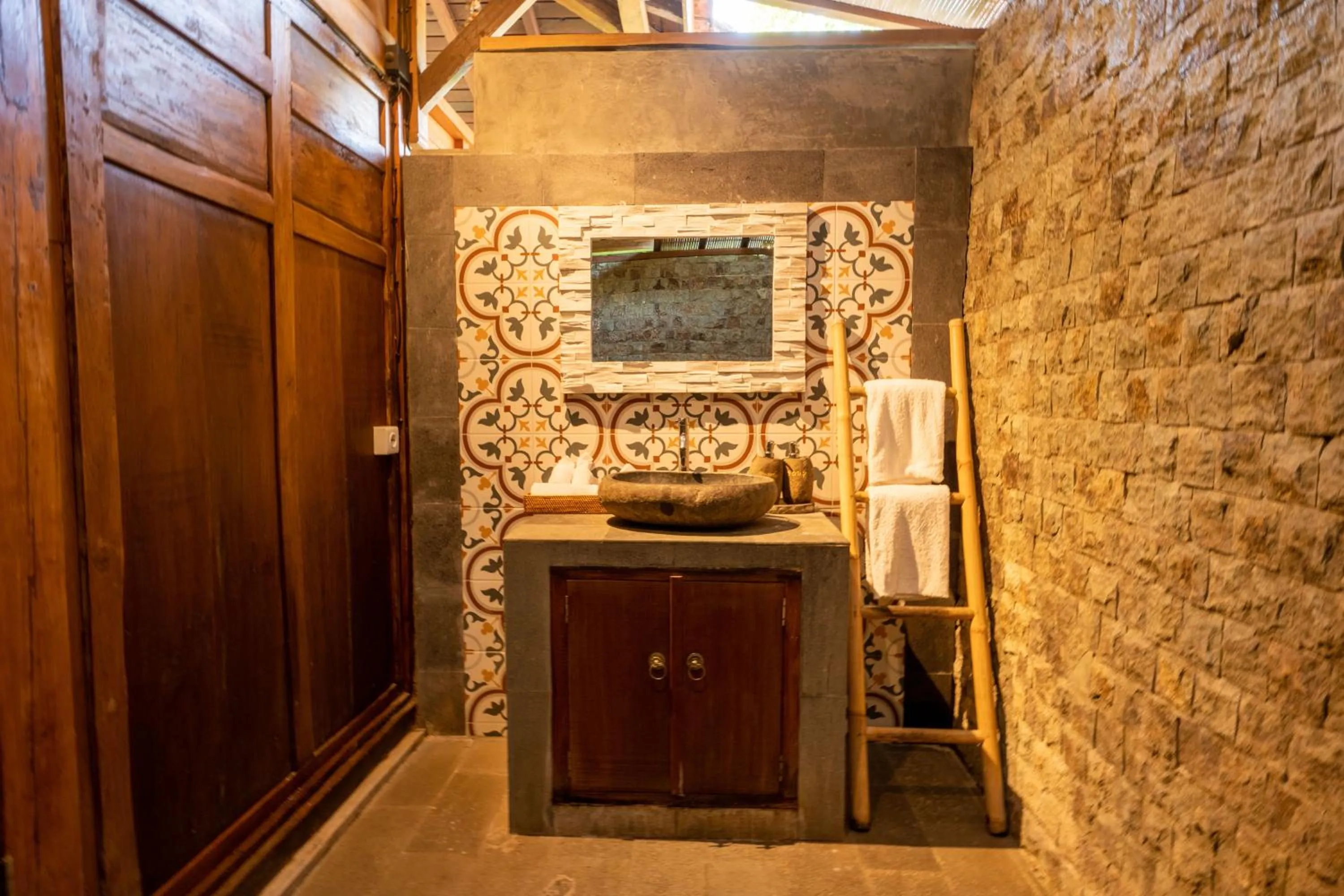 Bathroom in Sebatu Tulen Villa