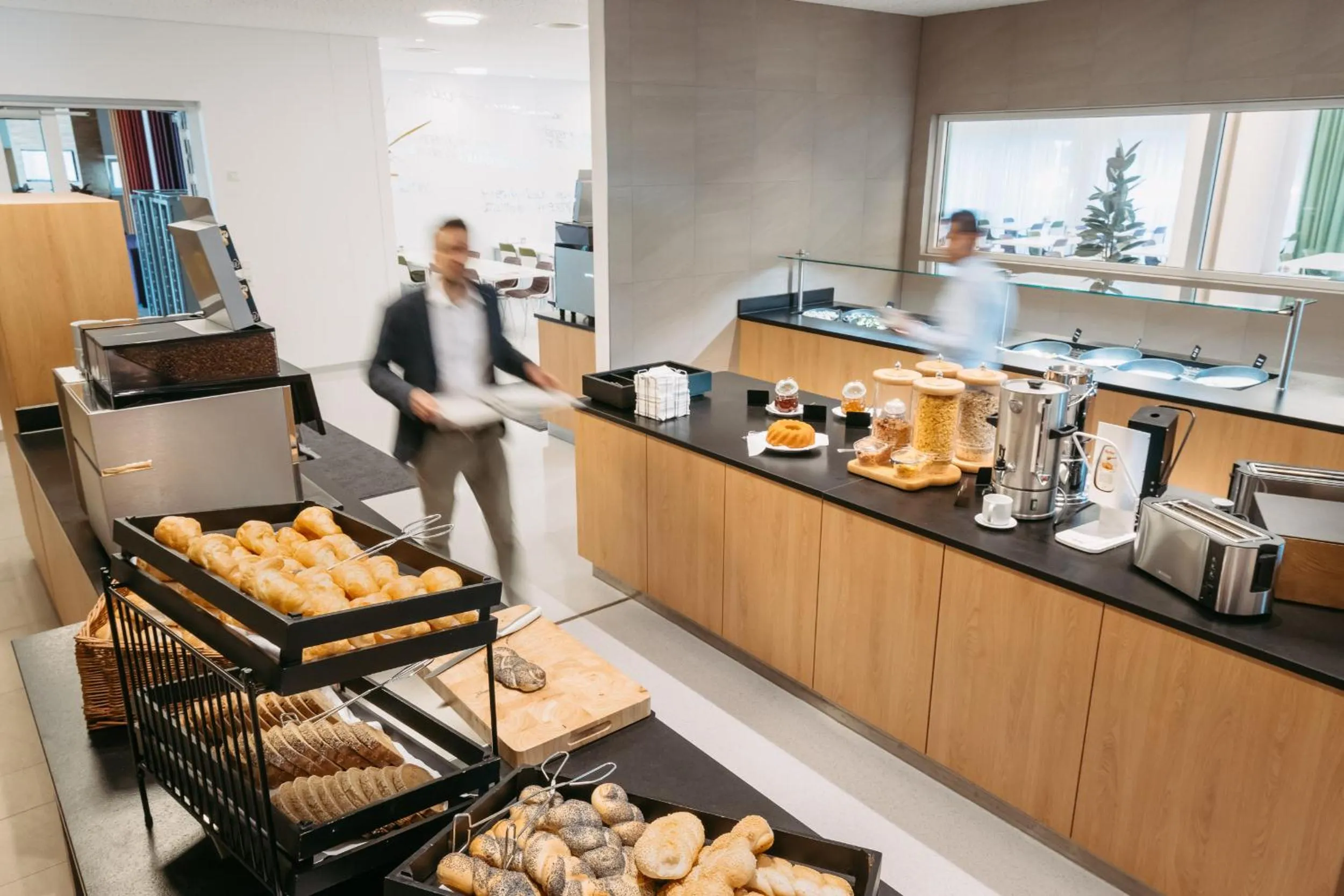 Breakfast in Kolpinghaus Salzburg - SommerHOSTEL