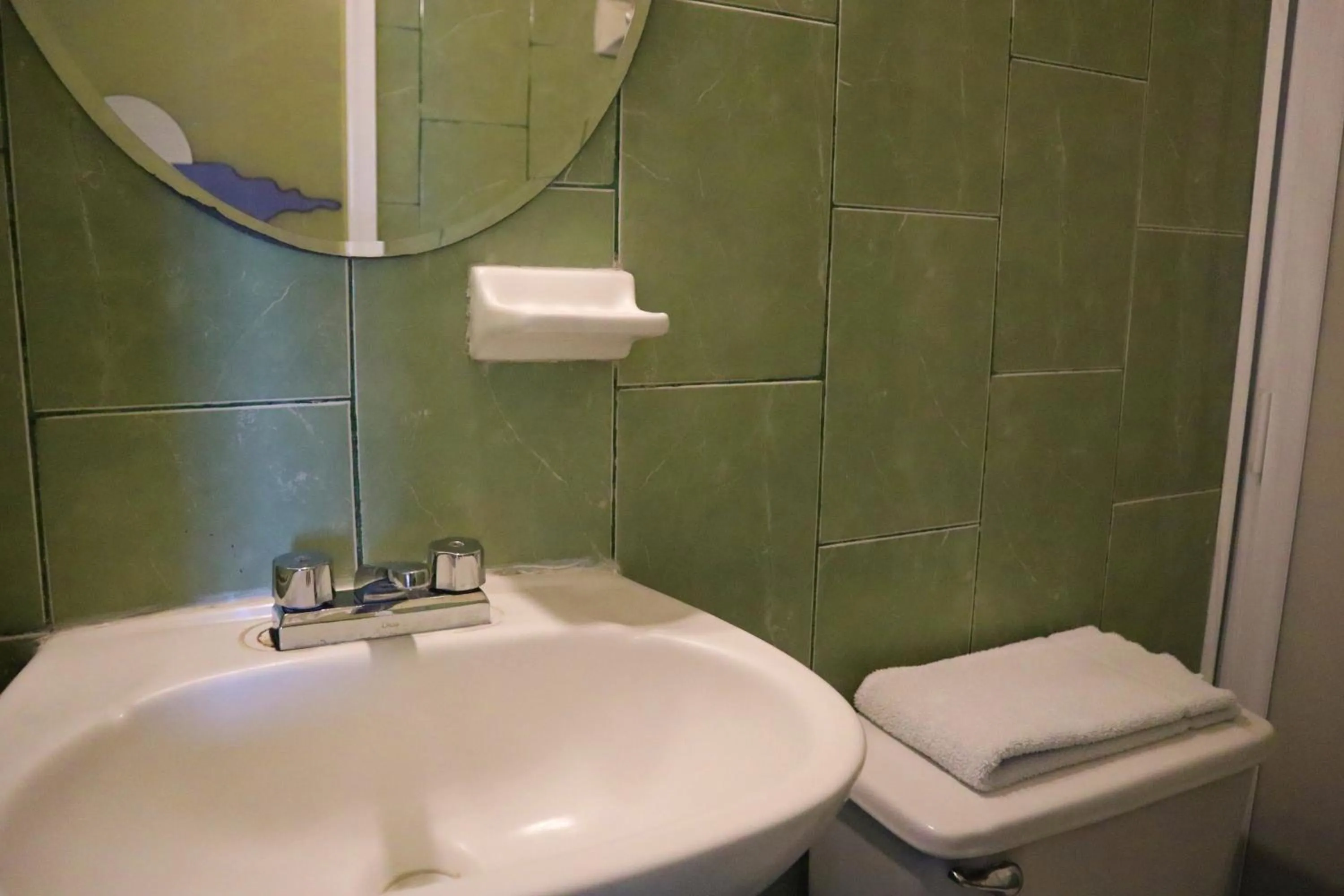 Bathroom in HOTEL OLAS ALTAS BUCERIAS