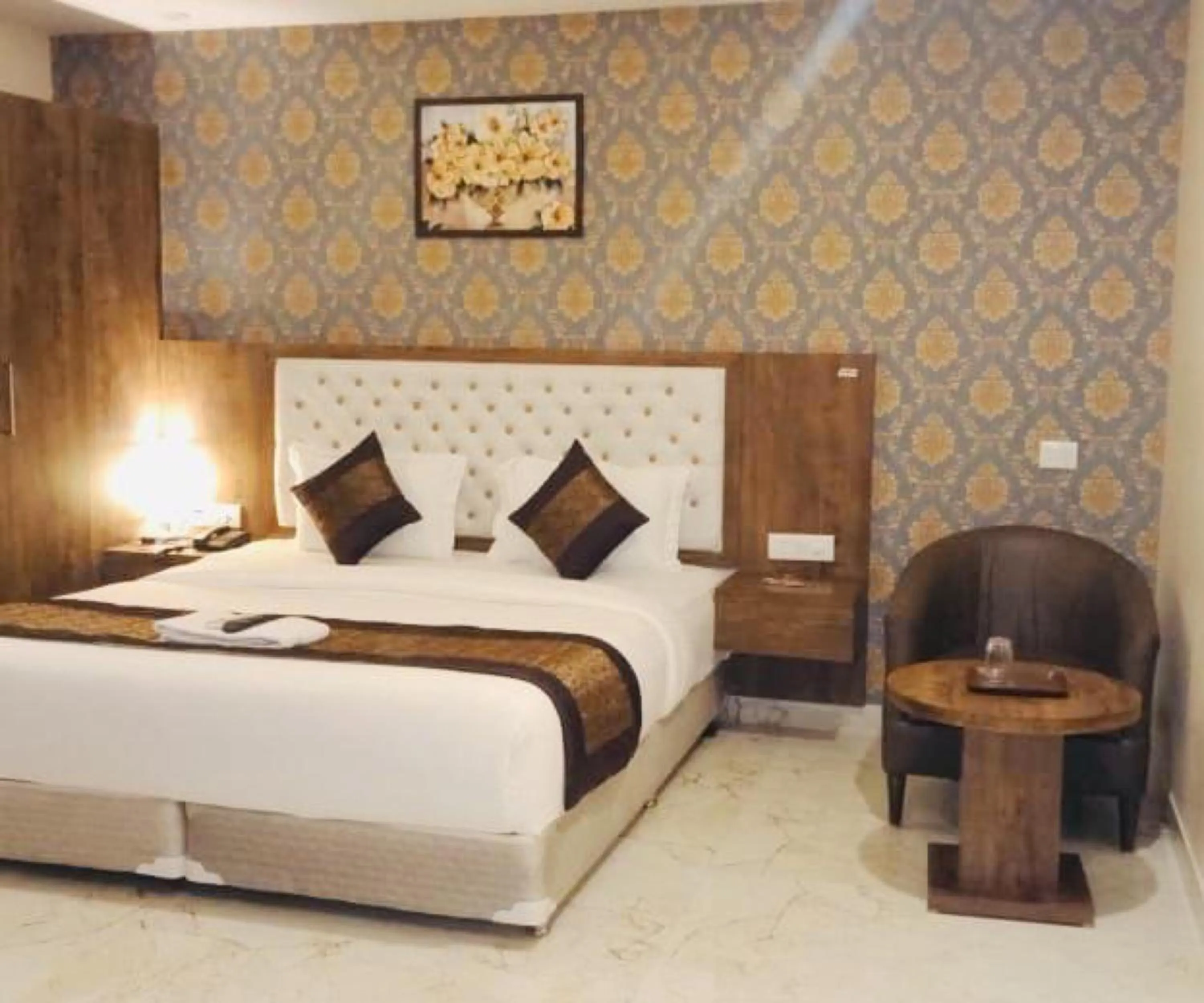 Photo of the whole room, Bed in Mayda Inn- A Boutique Hotel