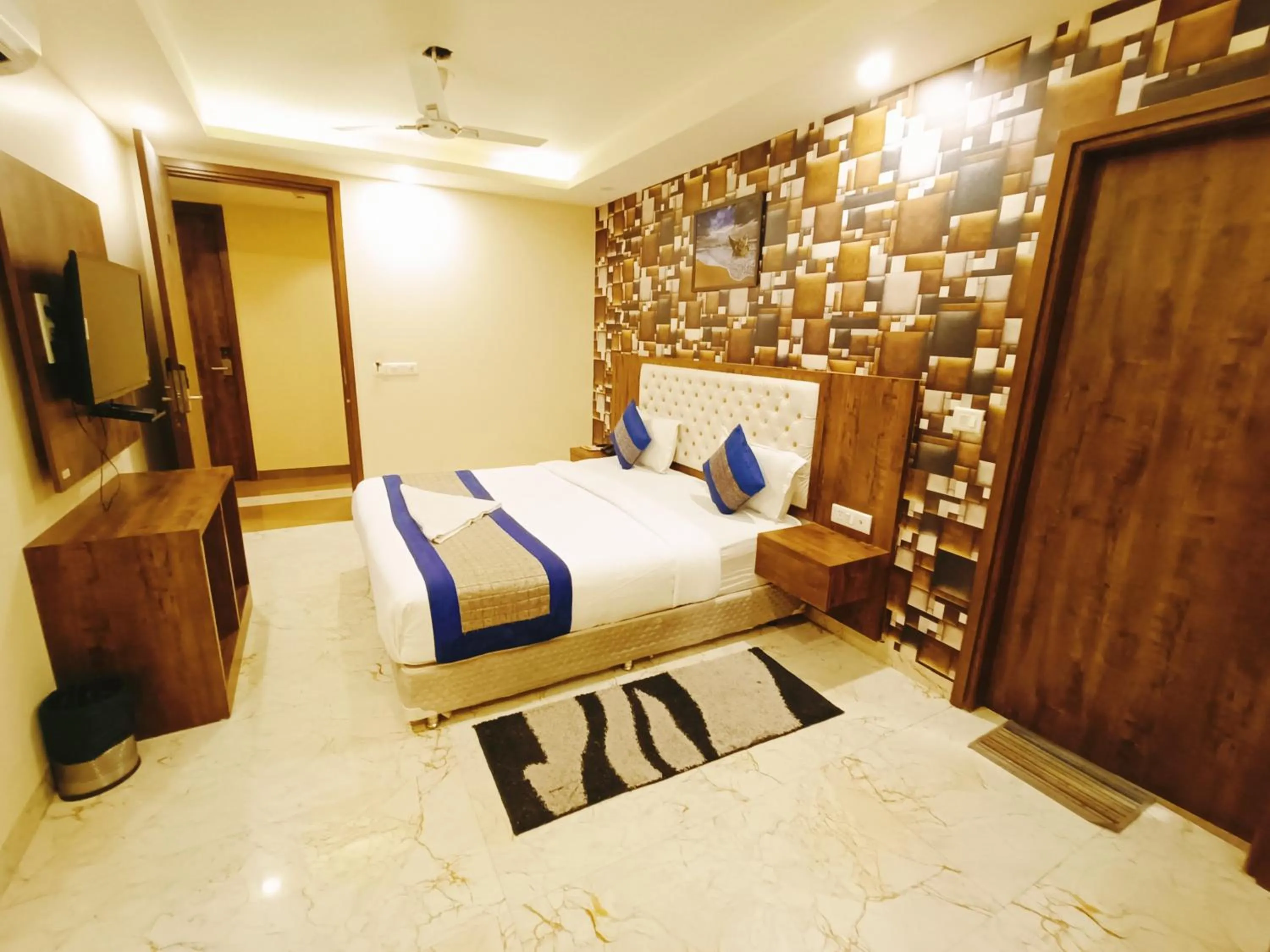 Photo of the whole room, Bed in Mayda Inn- A Boutique Hotel