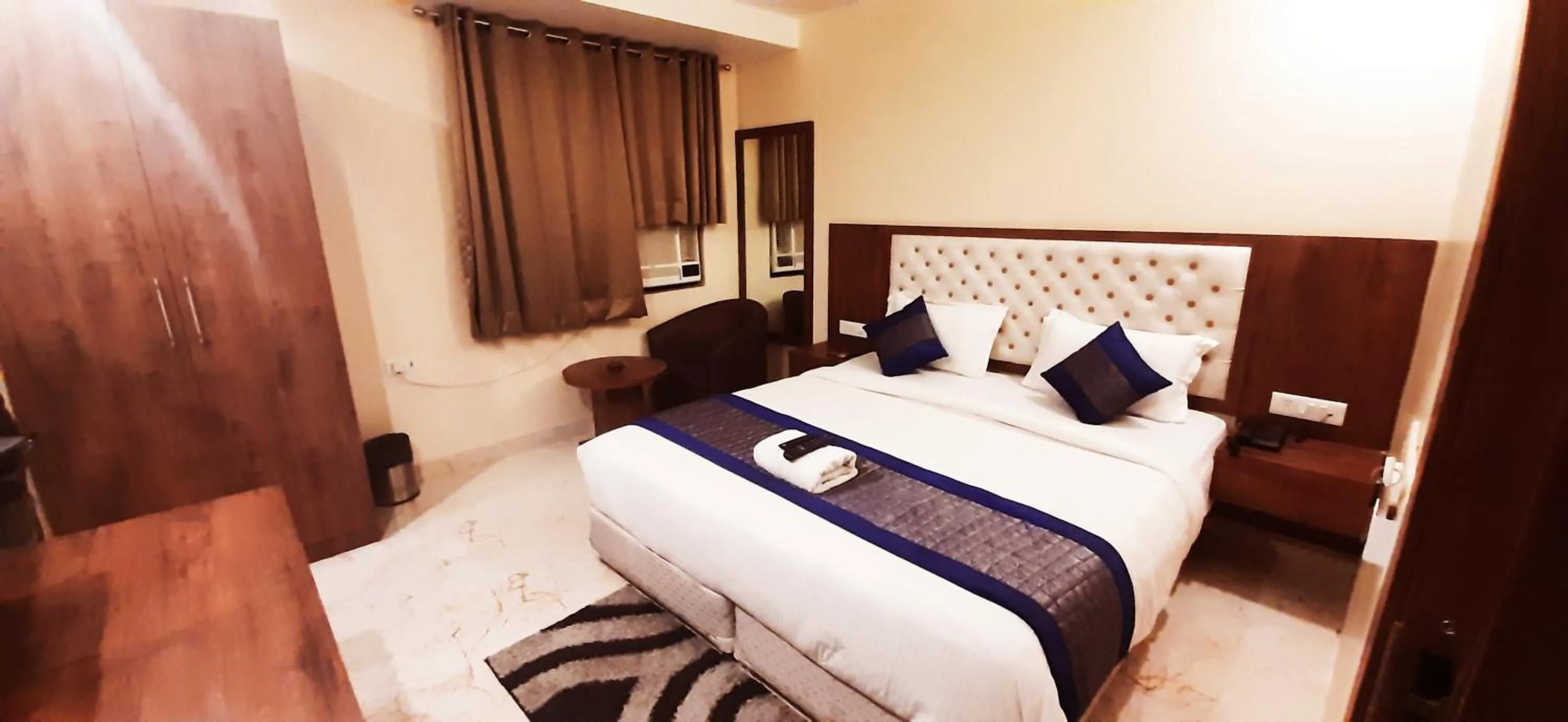 Property building, Bed in Mayda Inn- A Boutique Hotel