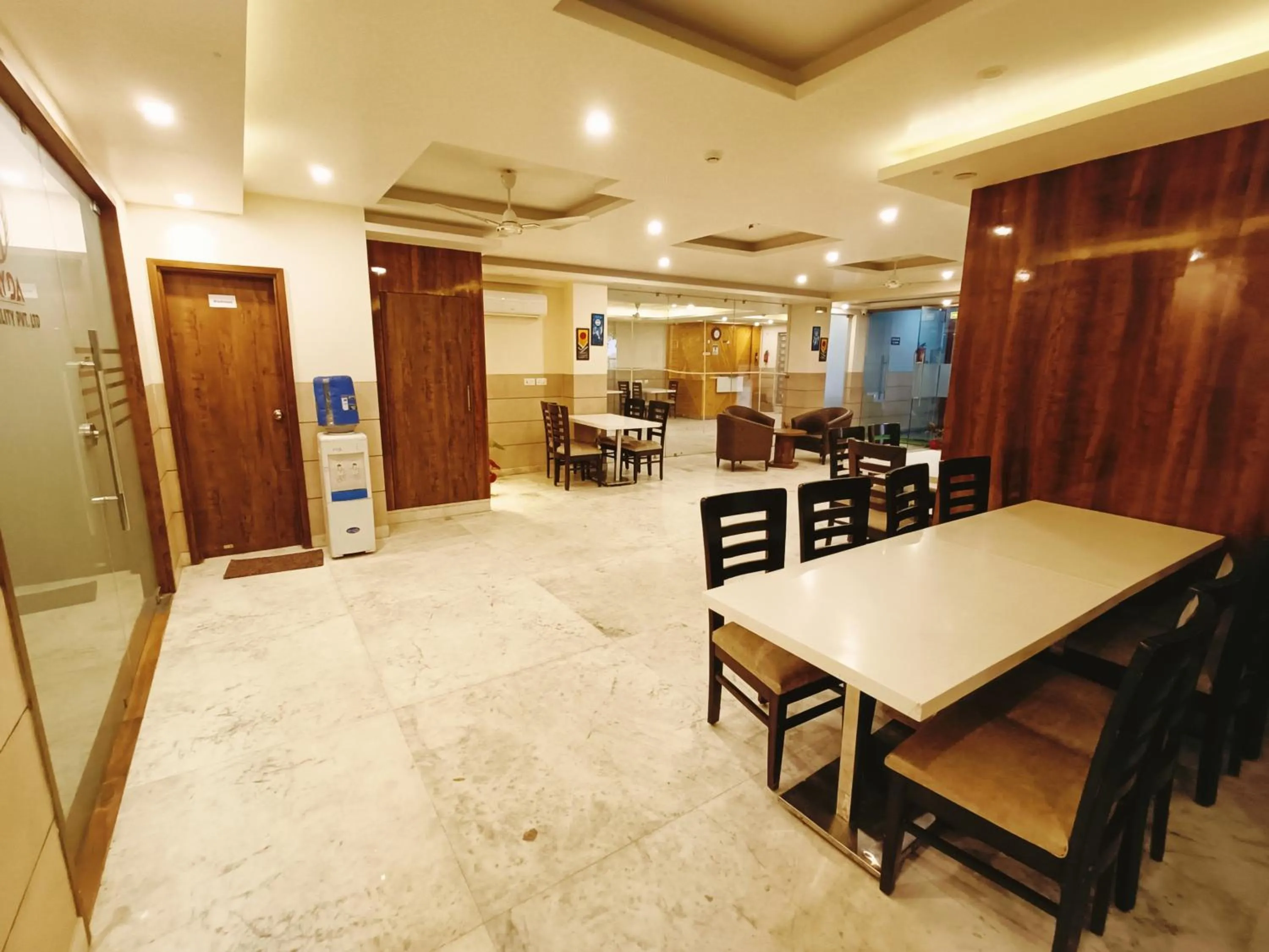 Restaurant/places to eat in Mayda Inn- A Boutique Hotel