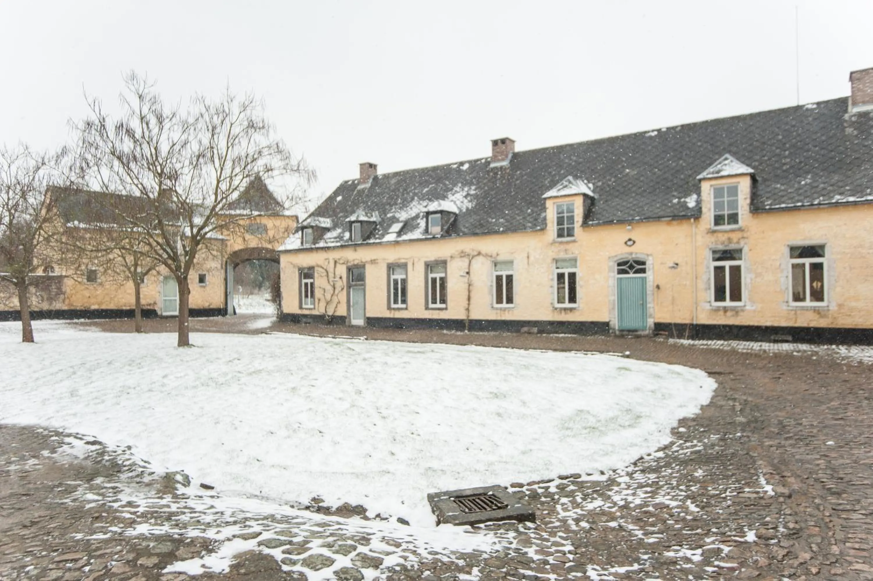 Facade/entrance in B&B Cense de la Tour